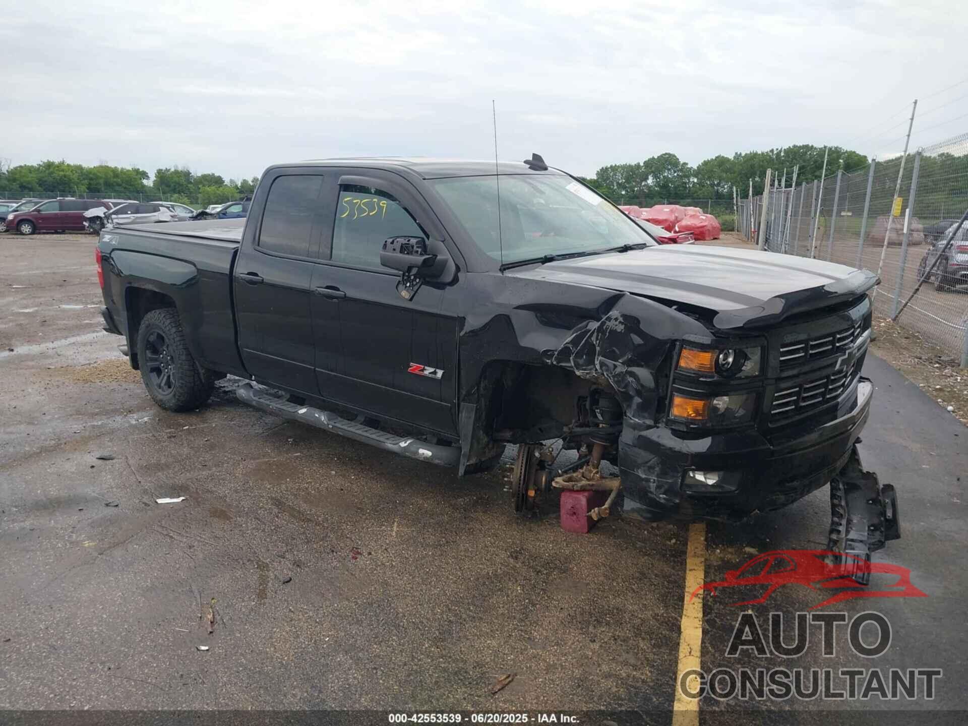 CHEVROLET SILVERADO 2015 - 1GCVKREC5FZ305537