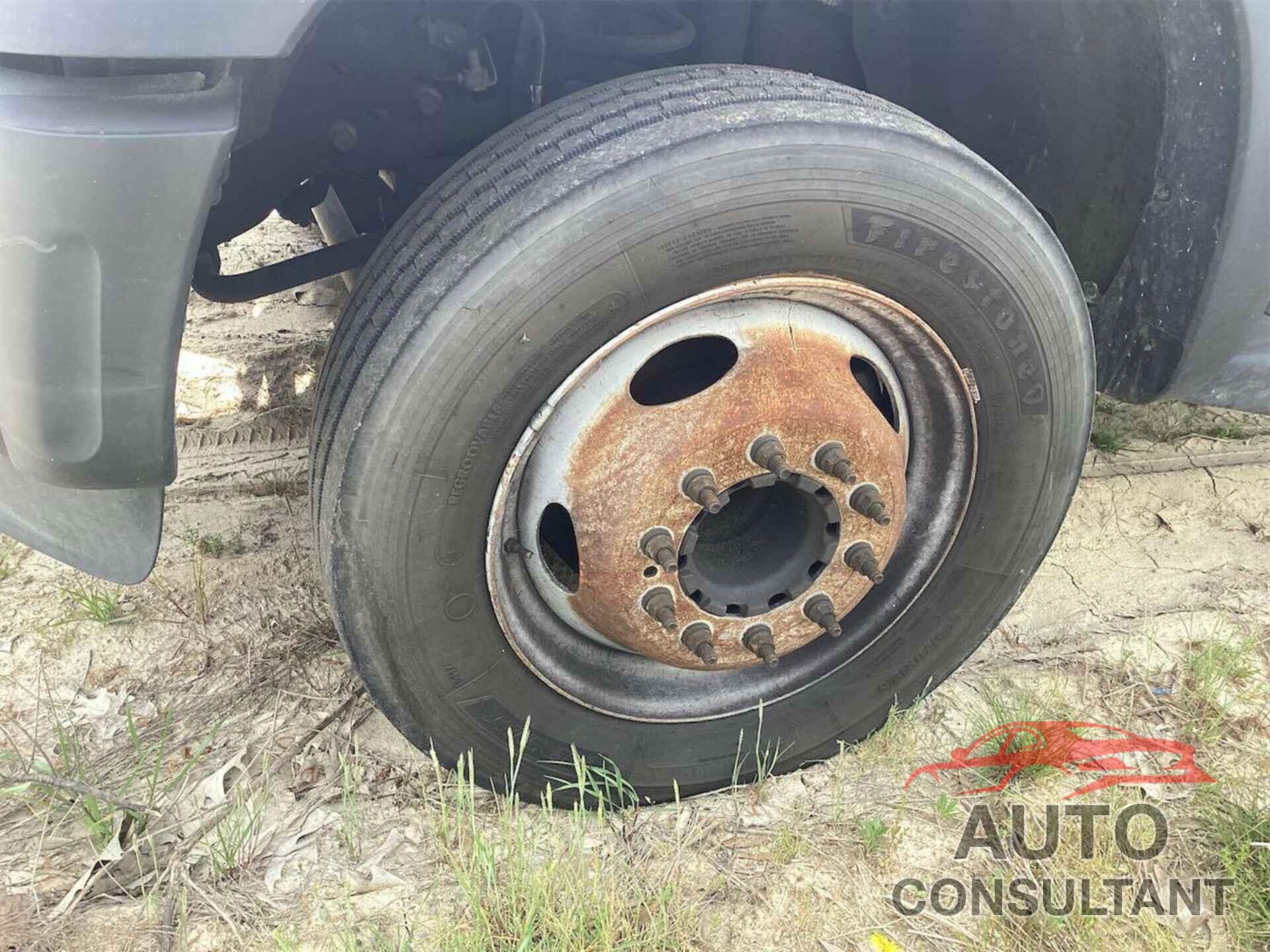 FORD F-450 CHASSIS 2015 - 1FDUF4GY1FEC59297