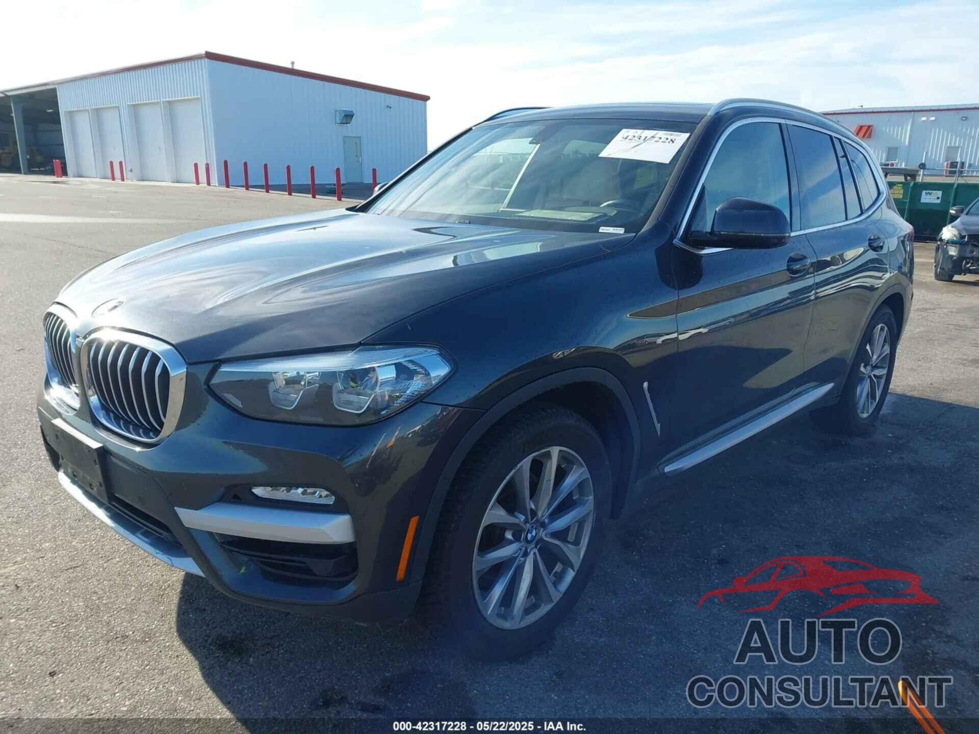 BMW X3 2018 - 5UXTR9C57JLD72211