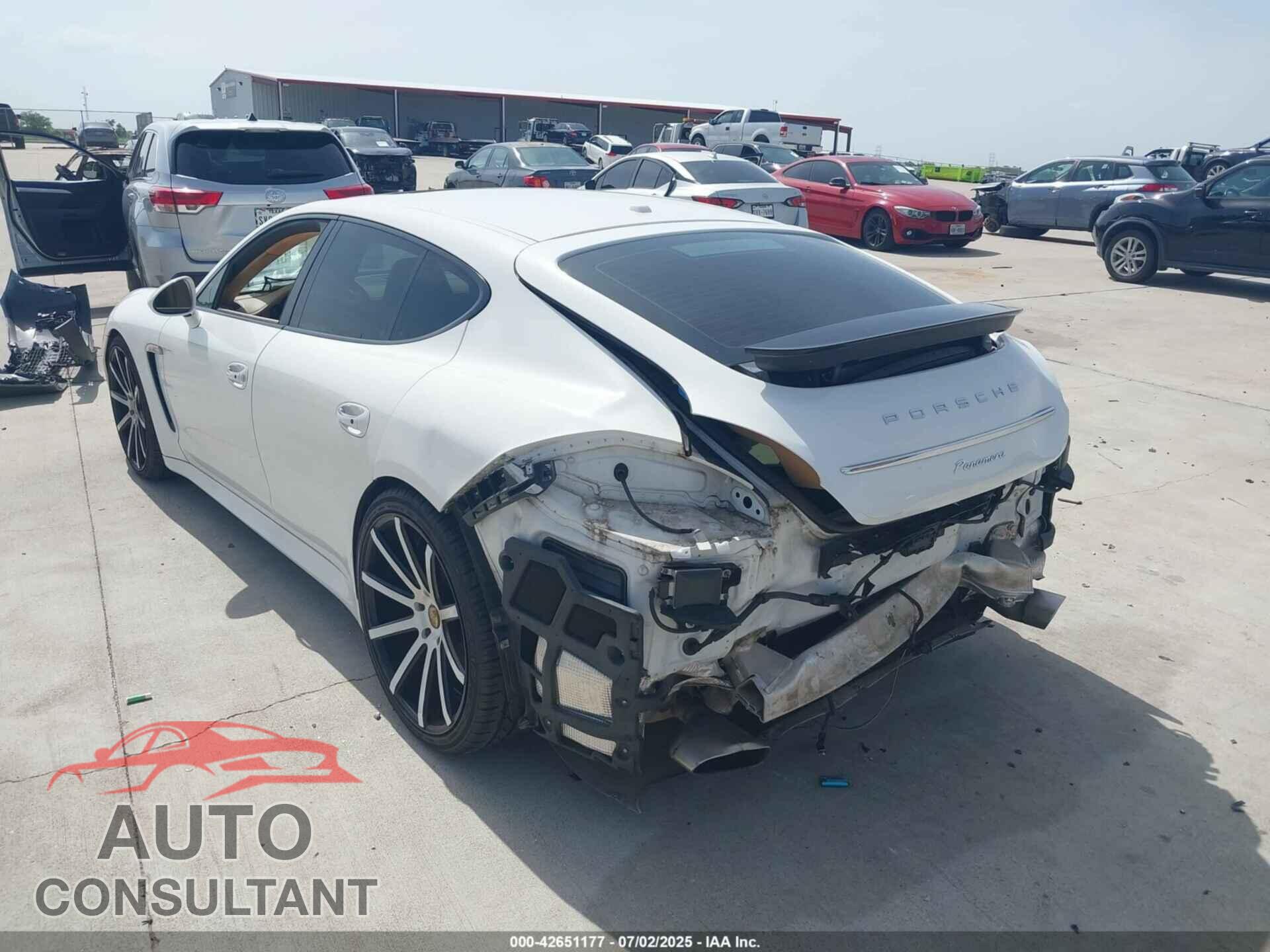 PORSCHE PANAMERA 2012 - WP0AA2A72CL070210