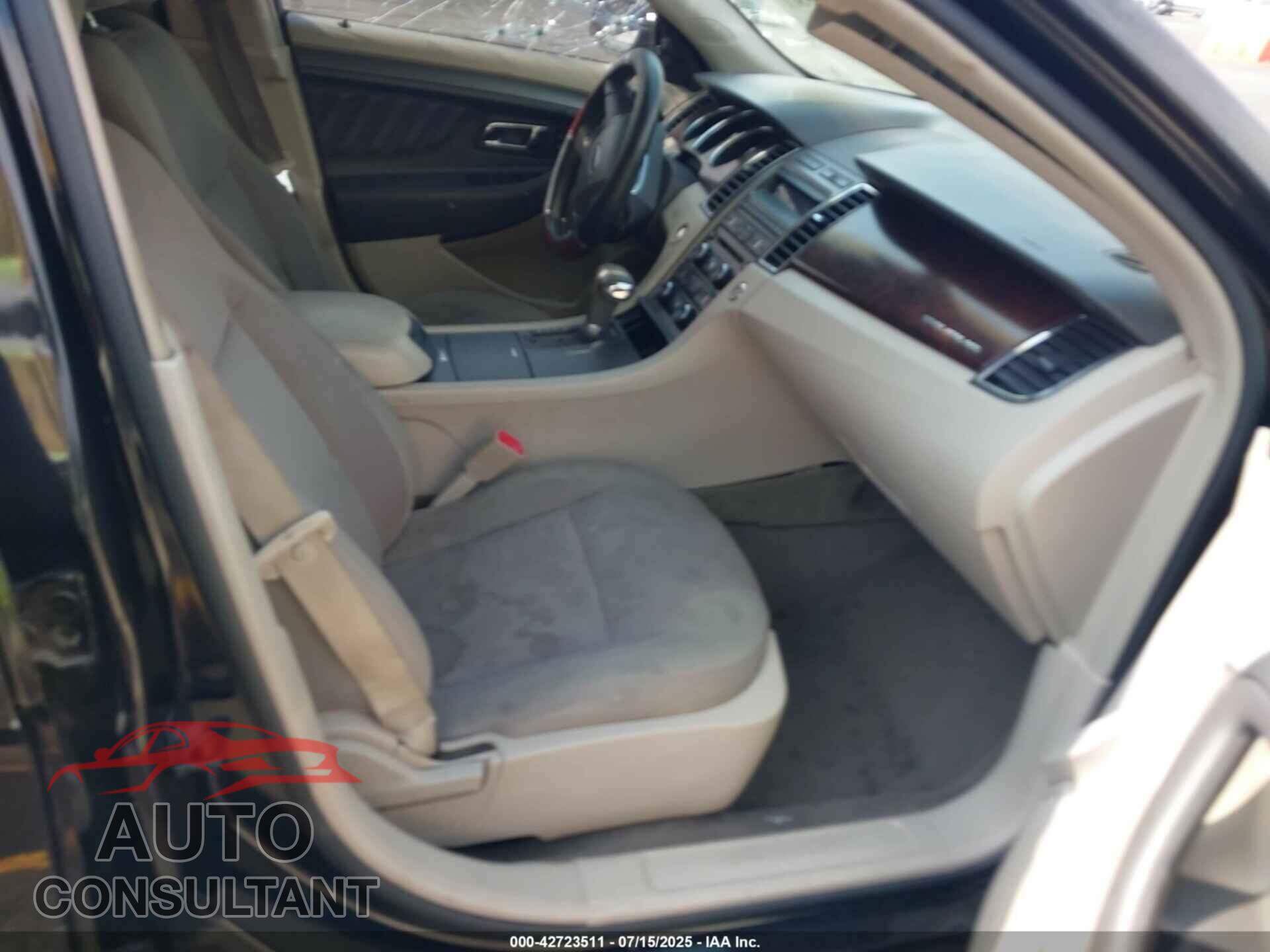 FORD TAURUS 2010 - 1FAHP2EW8AG129089