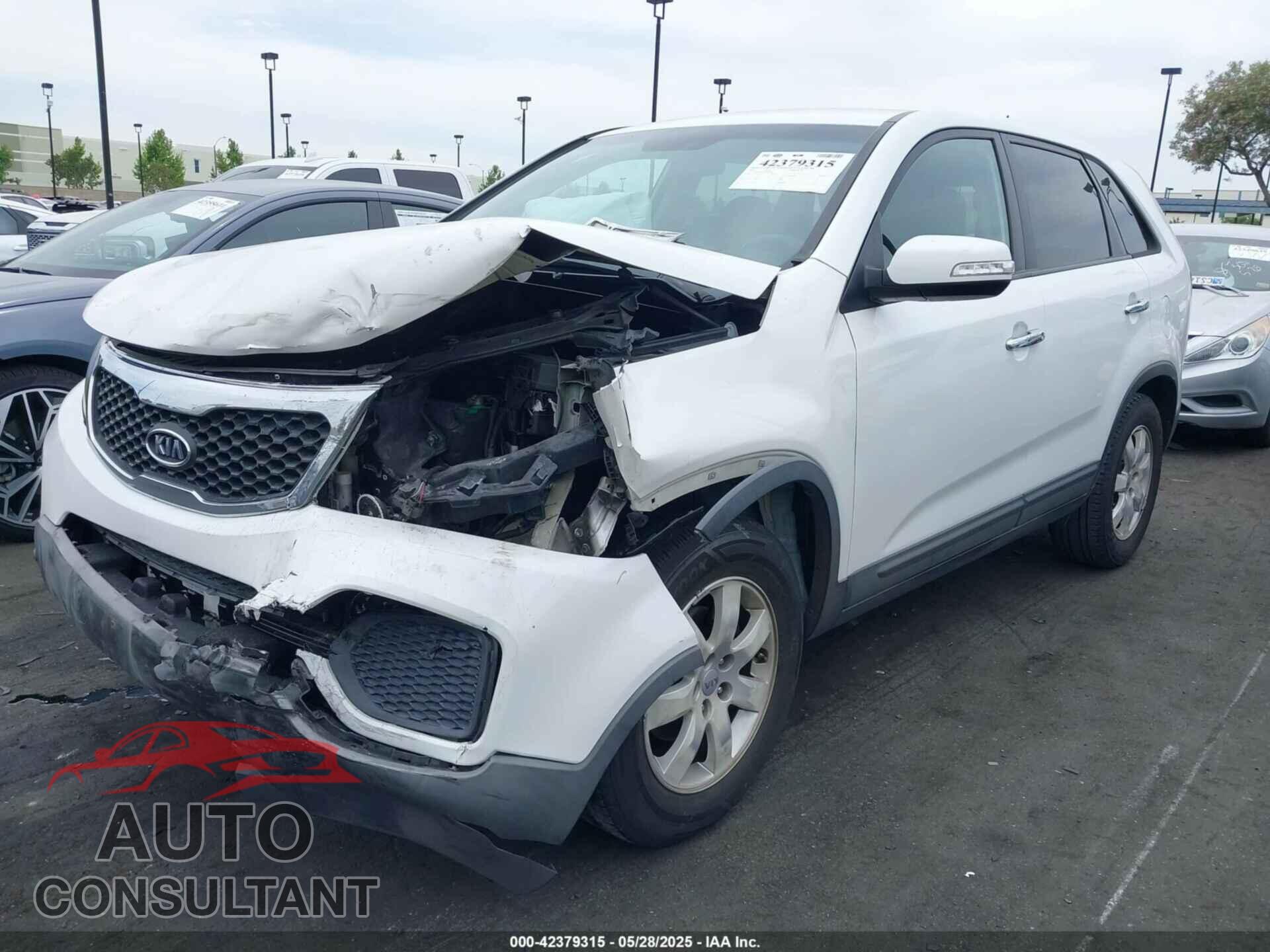 KIA SORENTO 2012 - 5XYKT3A17CG308564