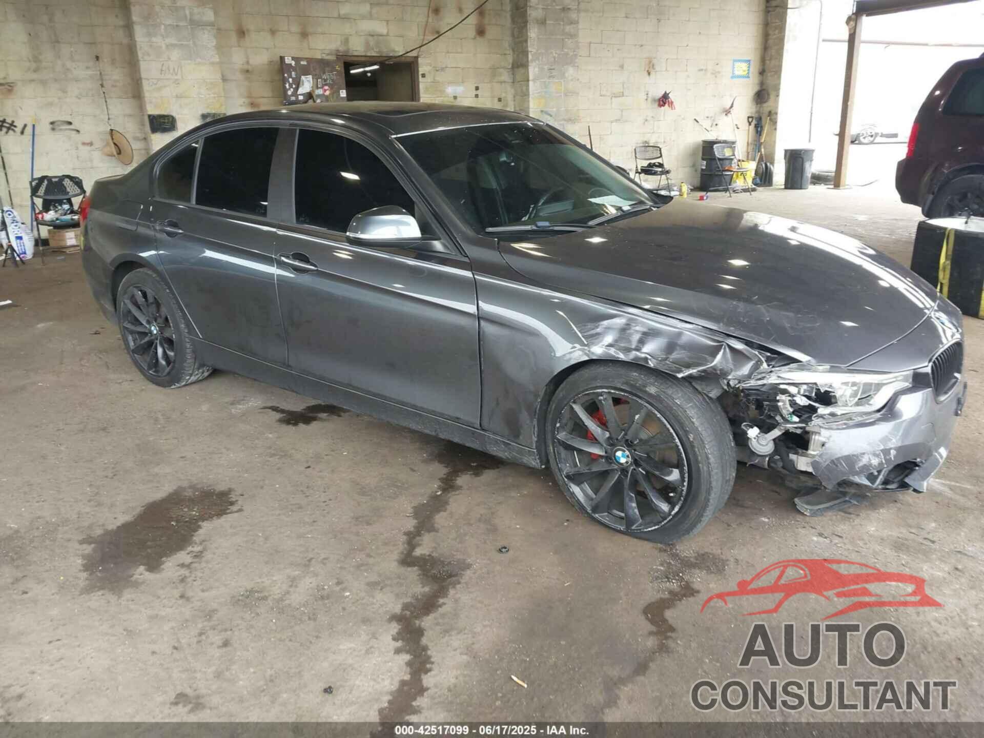 BMW 320I 2018 - WBA8E5G54JNU46270