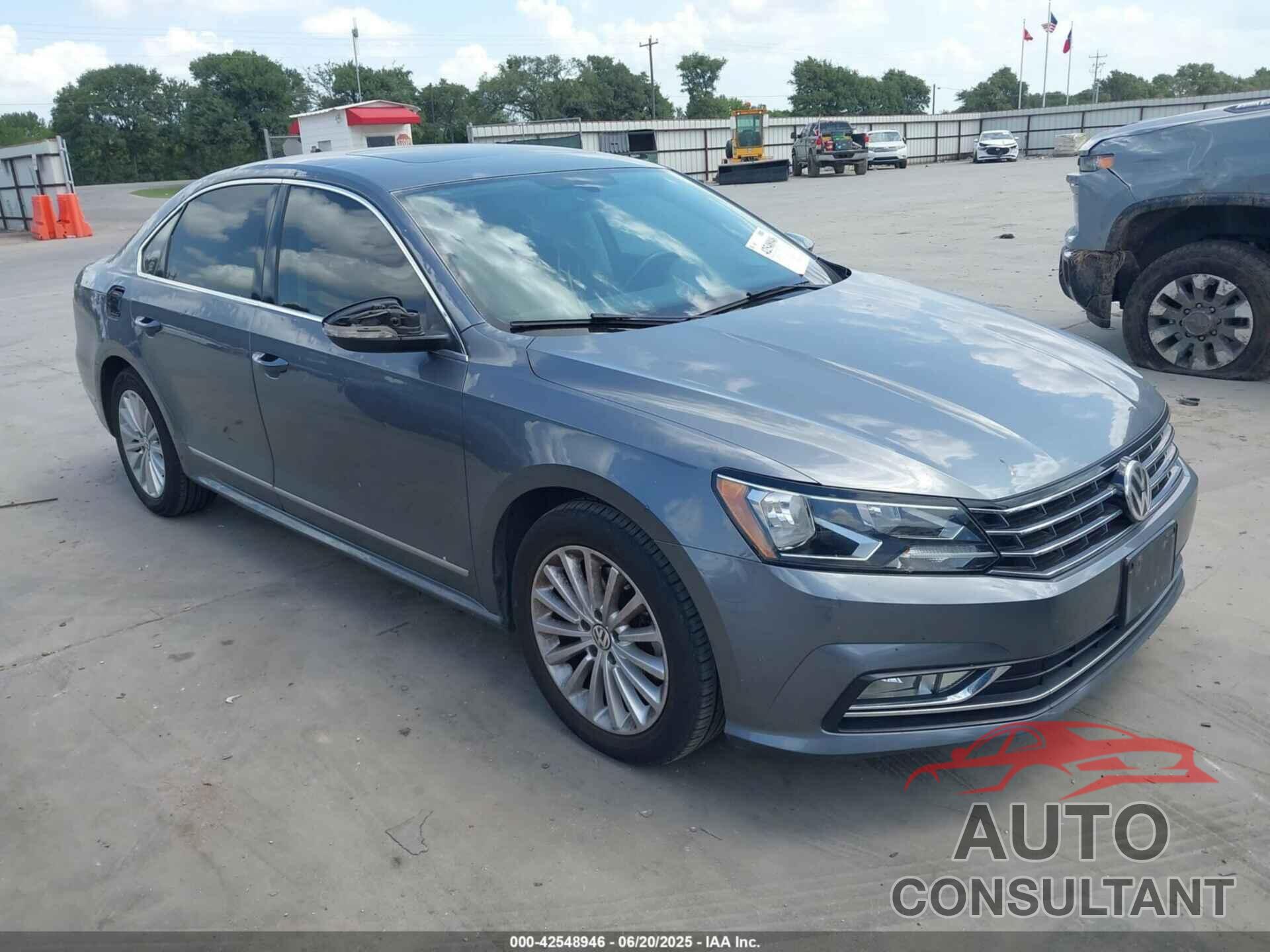 VOLKSWAGEN PASSAT 2016 - 1VWBS7A35GC054520