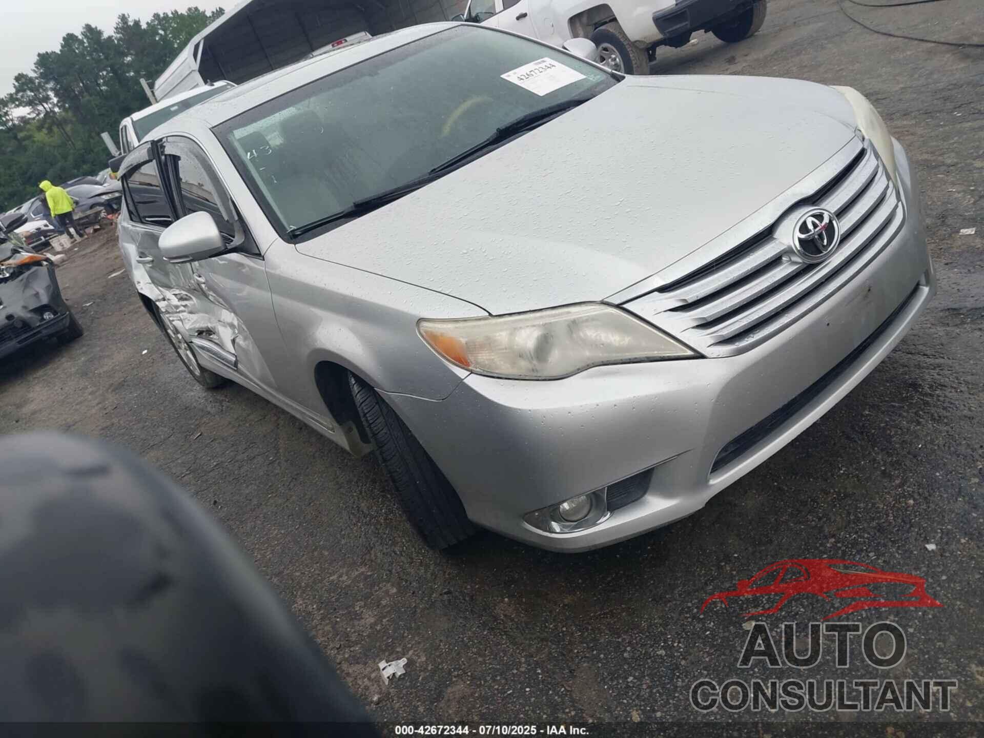 TOYOTA AVALON 2012 - 4T1BK3DBXCU454006
