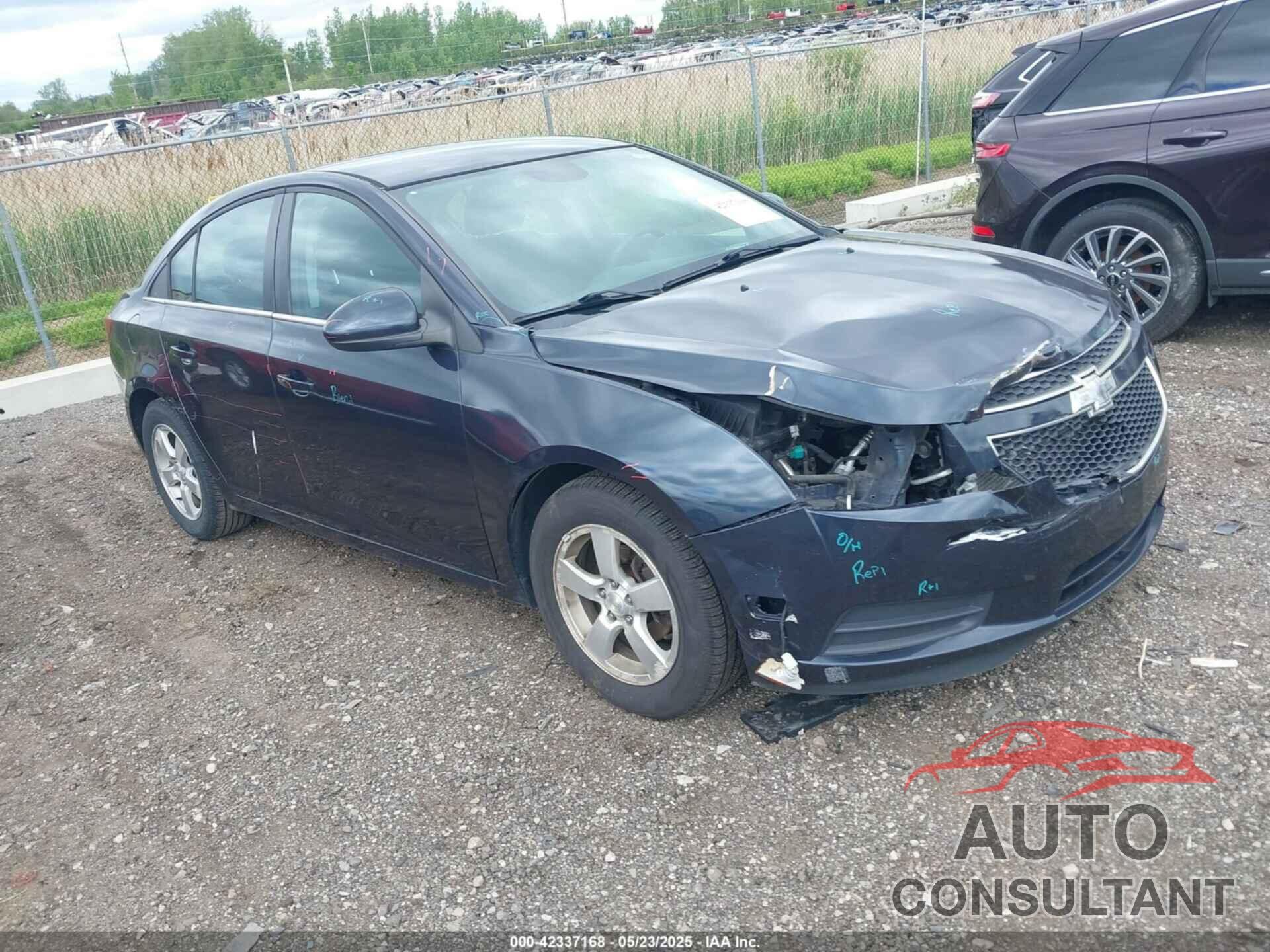 CHEVROLET CRUZE 2014 - 1G1PC5SB8E7247260