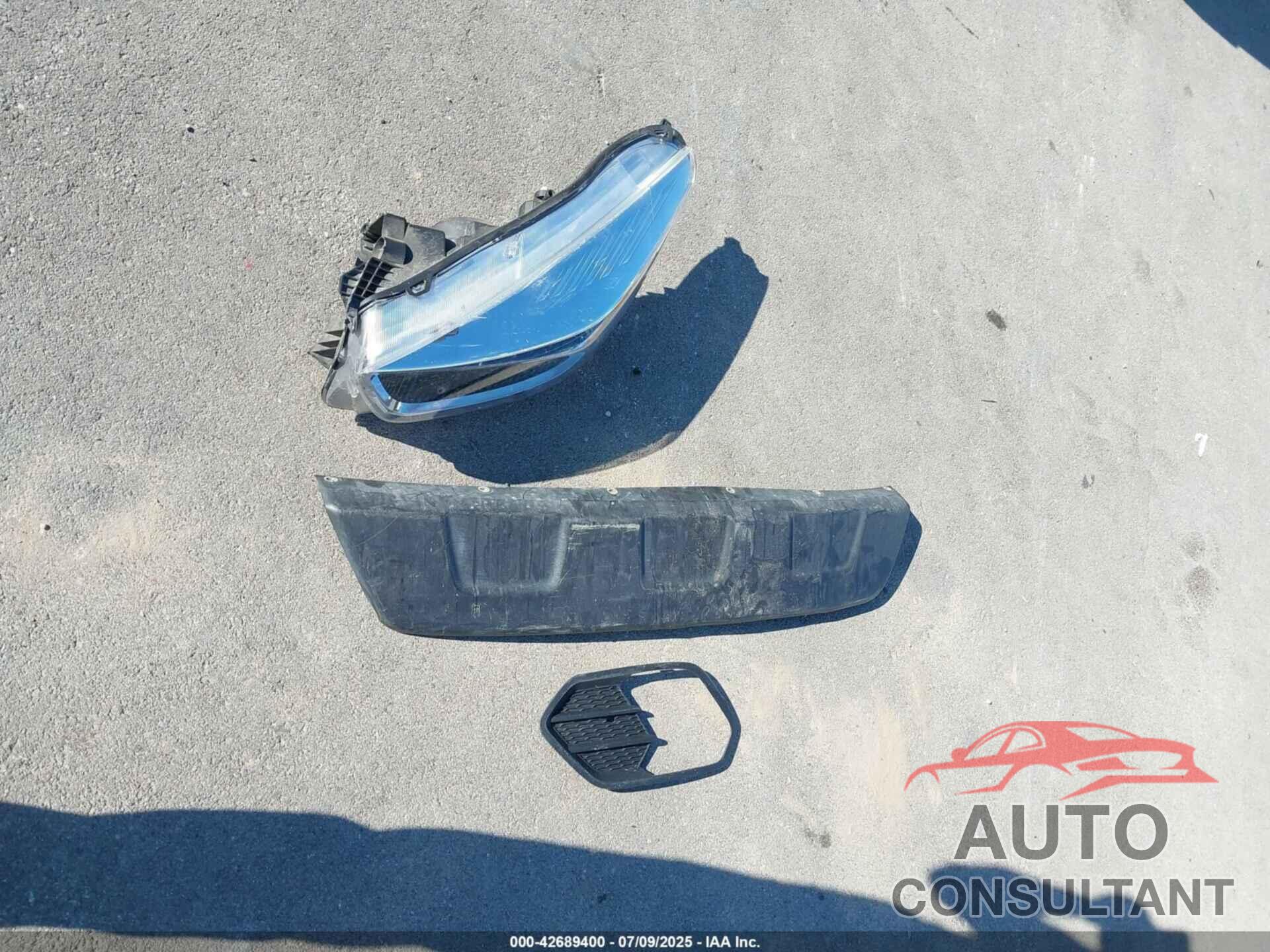 FORD ESCAPE 2018 - 1FMCU0GD0JUD35694