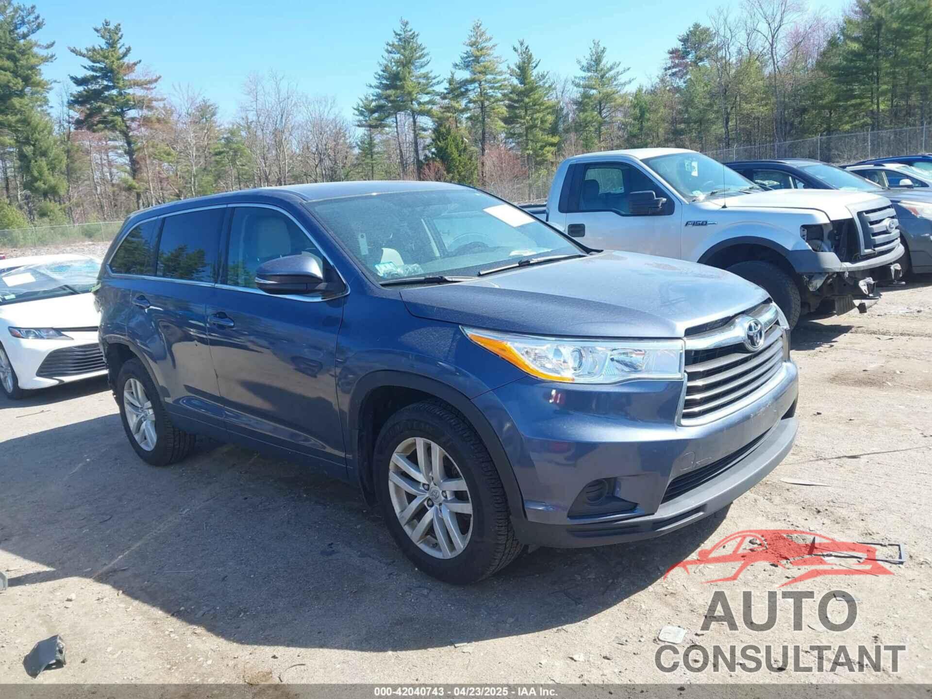 TOYOTA HIGHLANDER 2015 - 5TDBKRFH0FS151446
