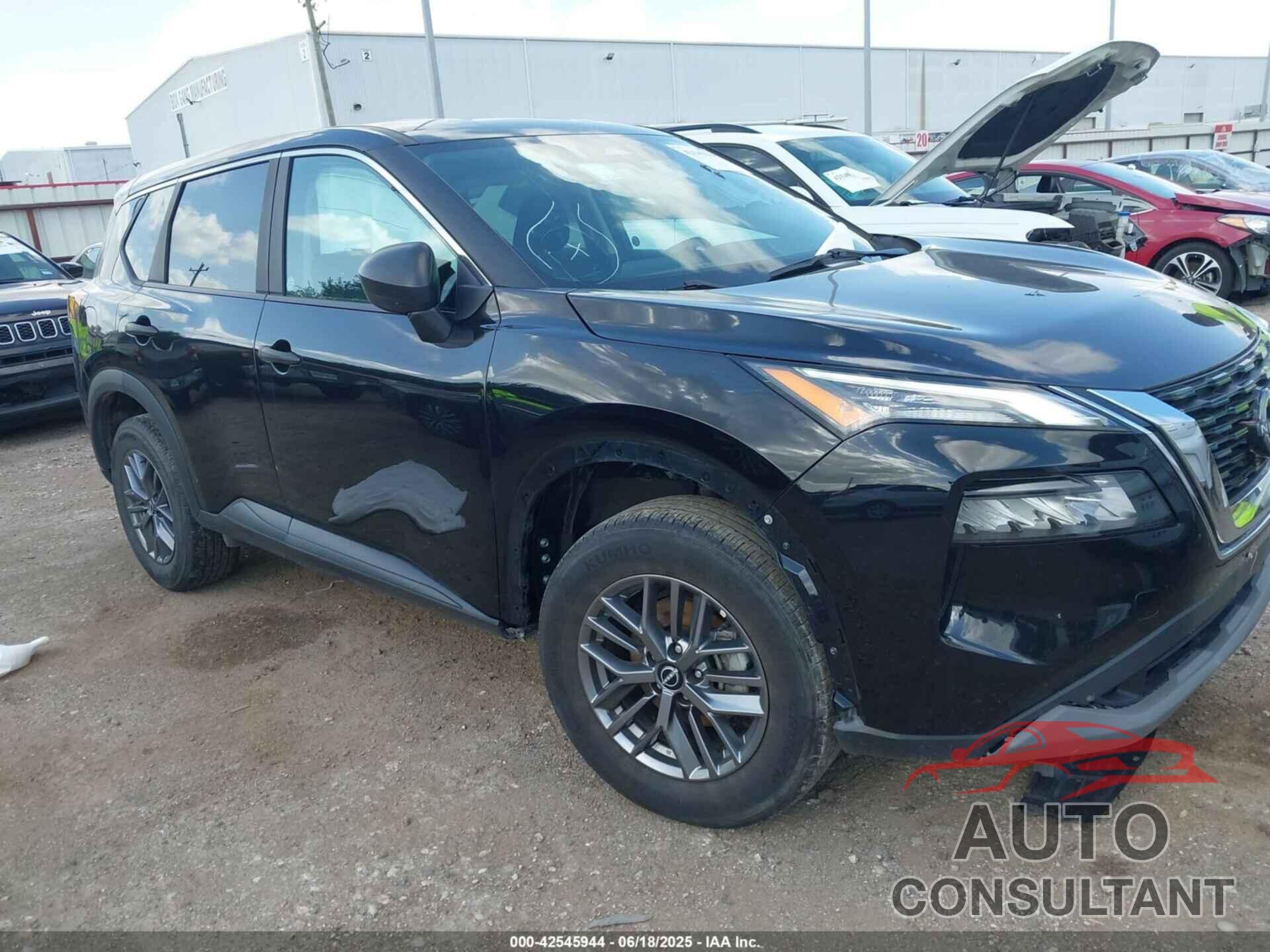 NISSAN ROGUE 2023 - 5N1BT3AB6PC903260