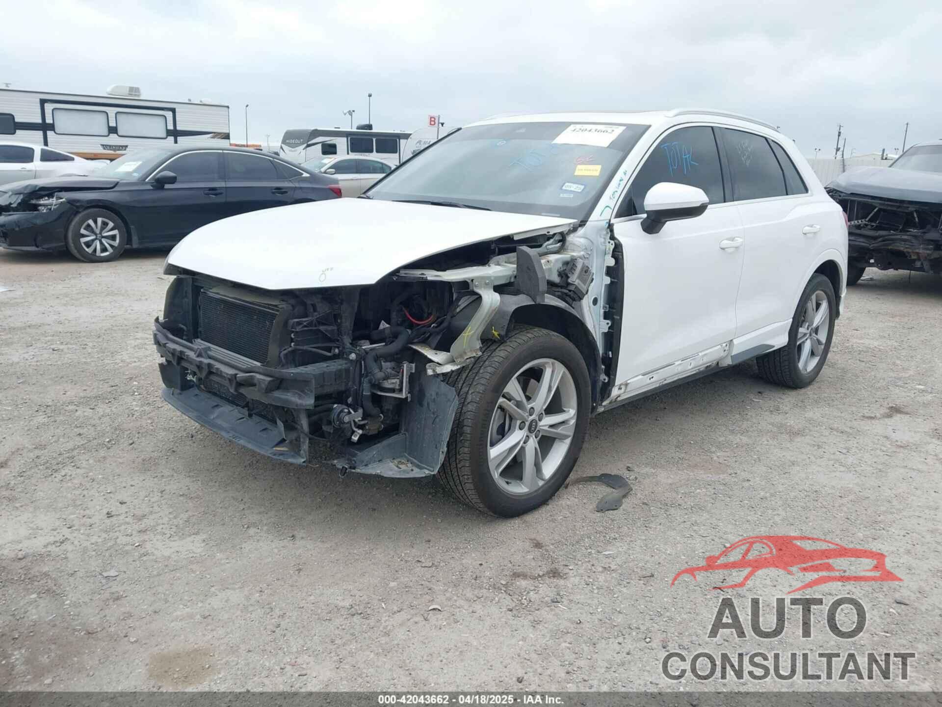 AUDI Q3 2021 - WA1DECF31M1024386