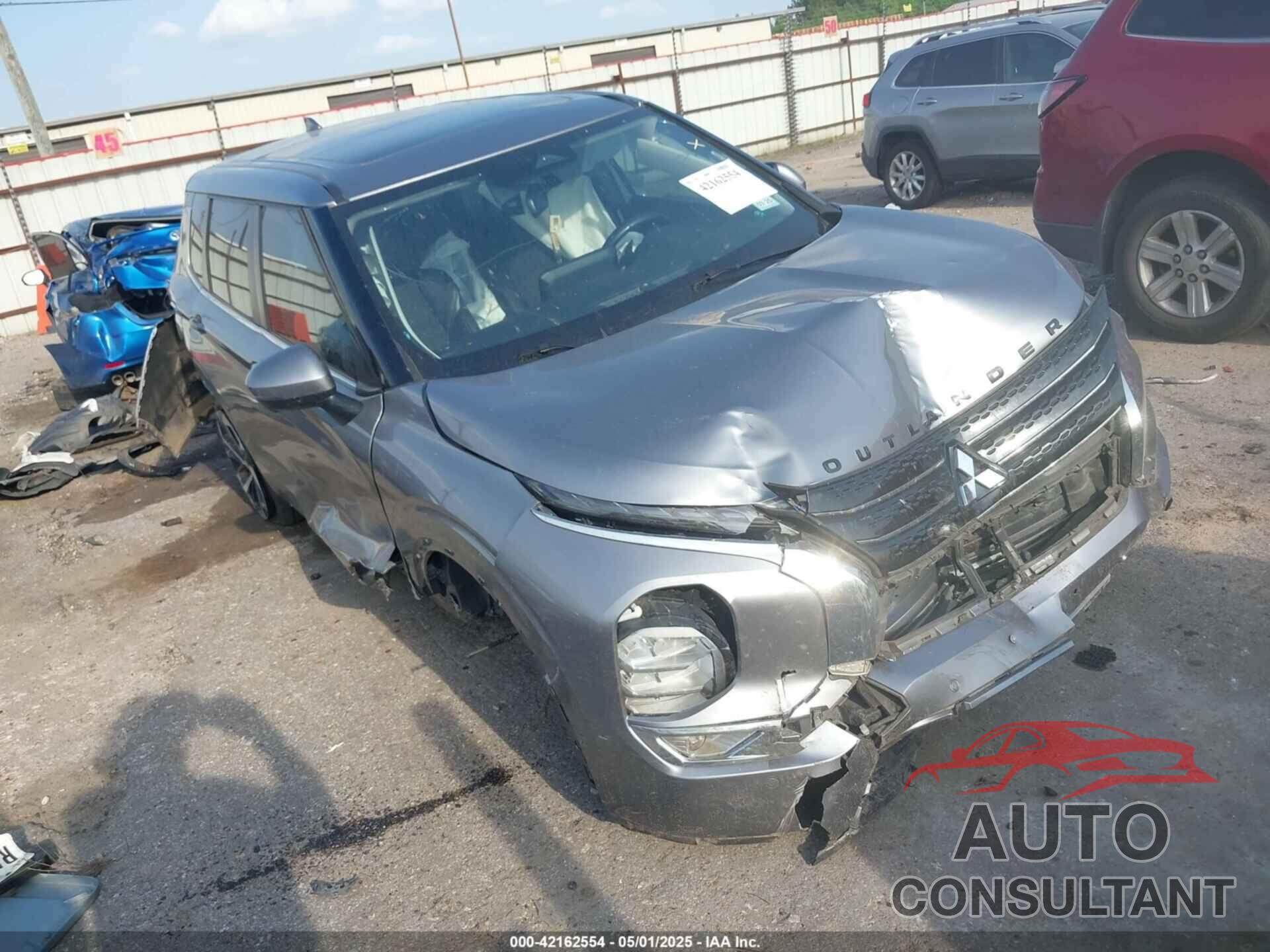 MITSUBISHI OUTLANDER 2022 - JA4J3UA84NZ039145
