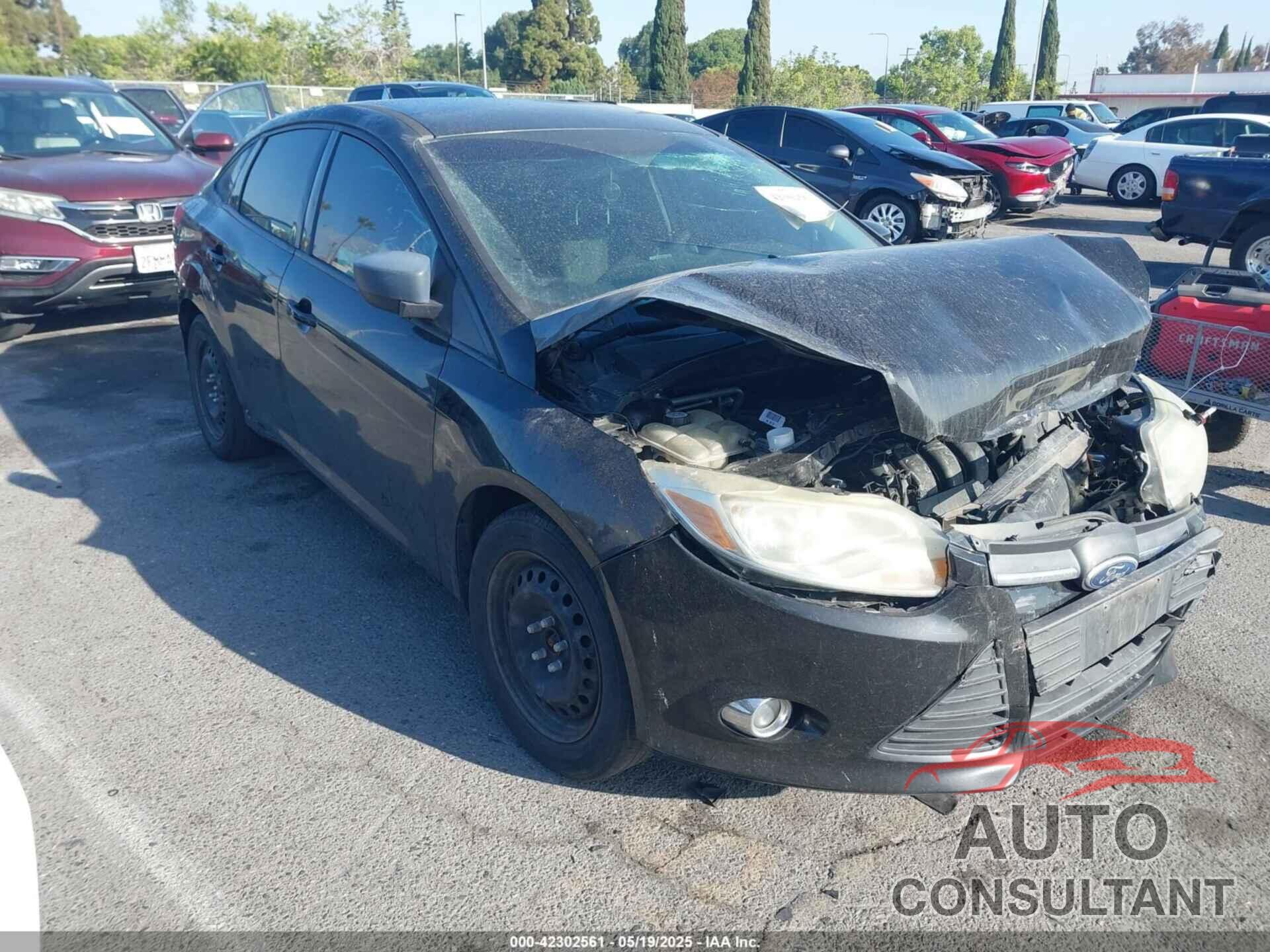 FORD FOCUS 2012 - 1FAHP3F26CL236976