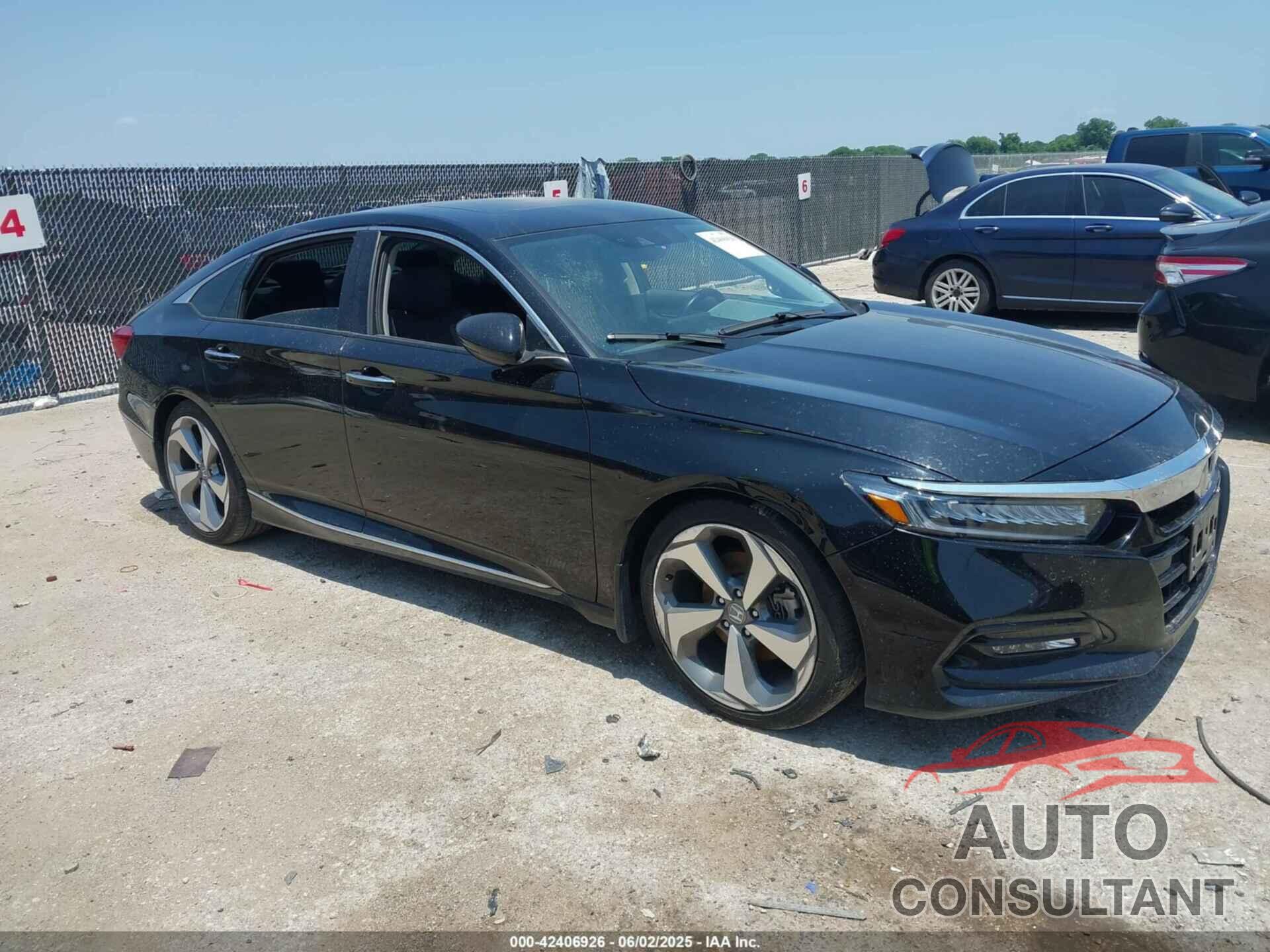 HONDA ACCORD 2018 - 1HGCV2F90JA029544