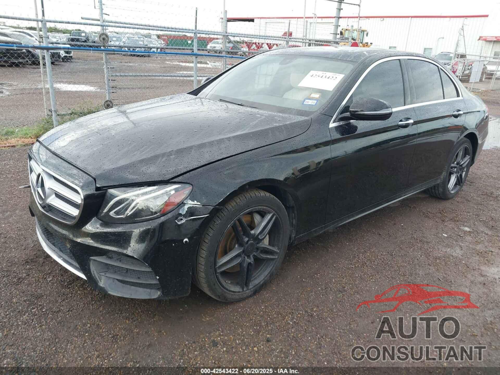 MERCEDES-BENZ E 300 2017 - WDDZF4JB9HA097594