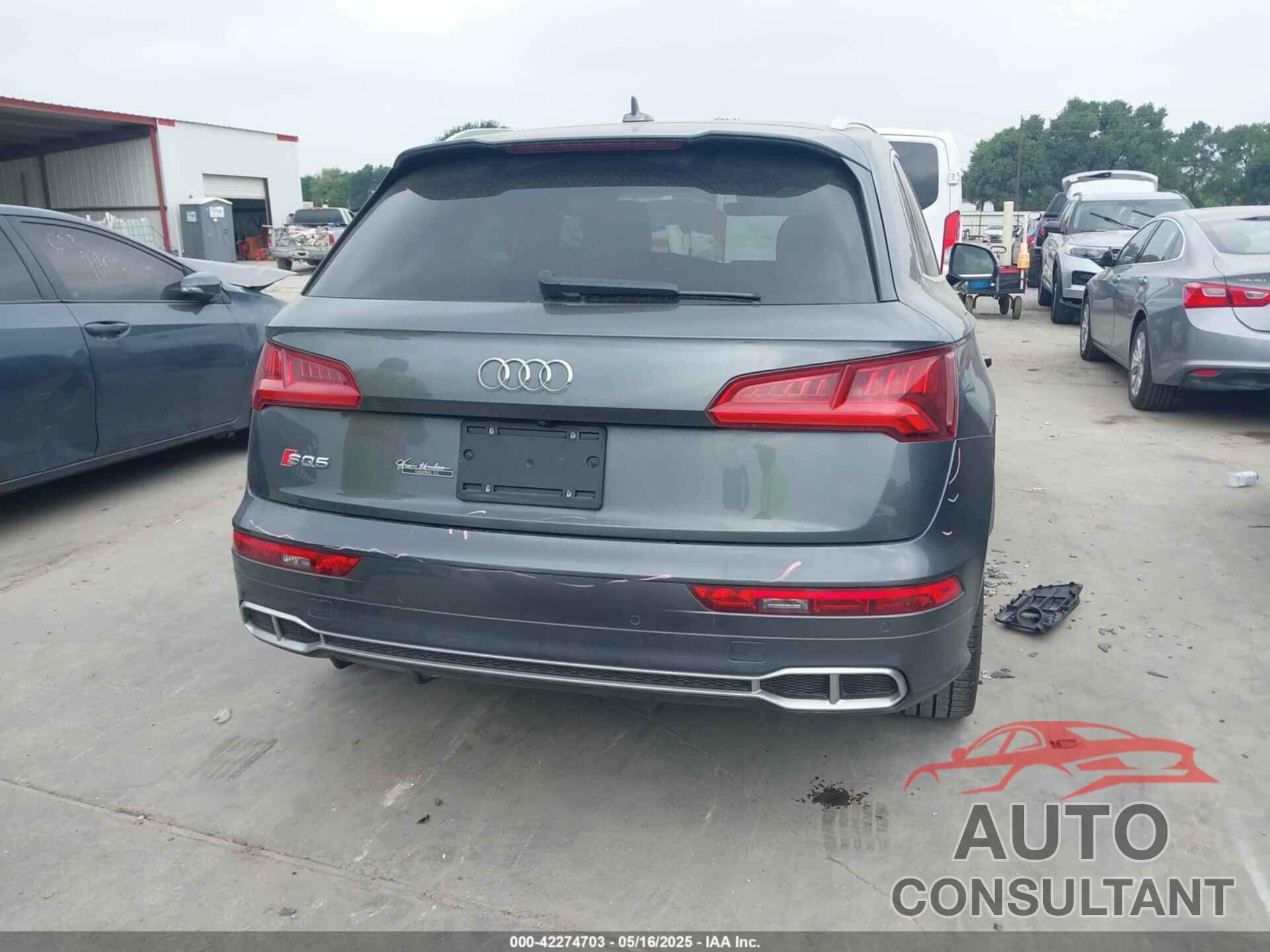 AUDI SQ5 2018 - WA1C4AFY8J2112081