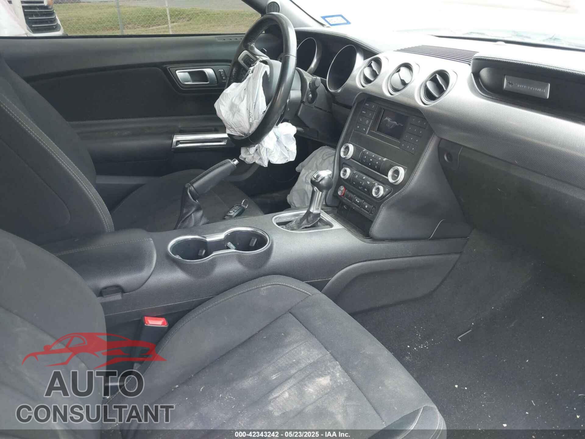 FORD MUSTANG 2019 - 1FA6P8CF1K5192822