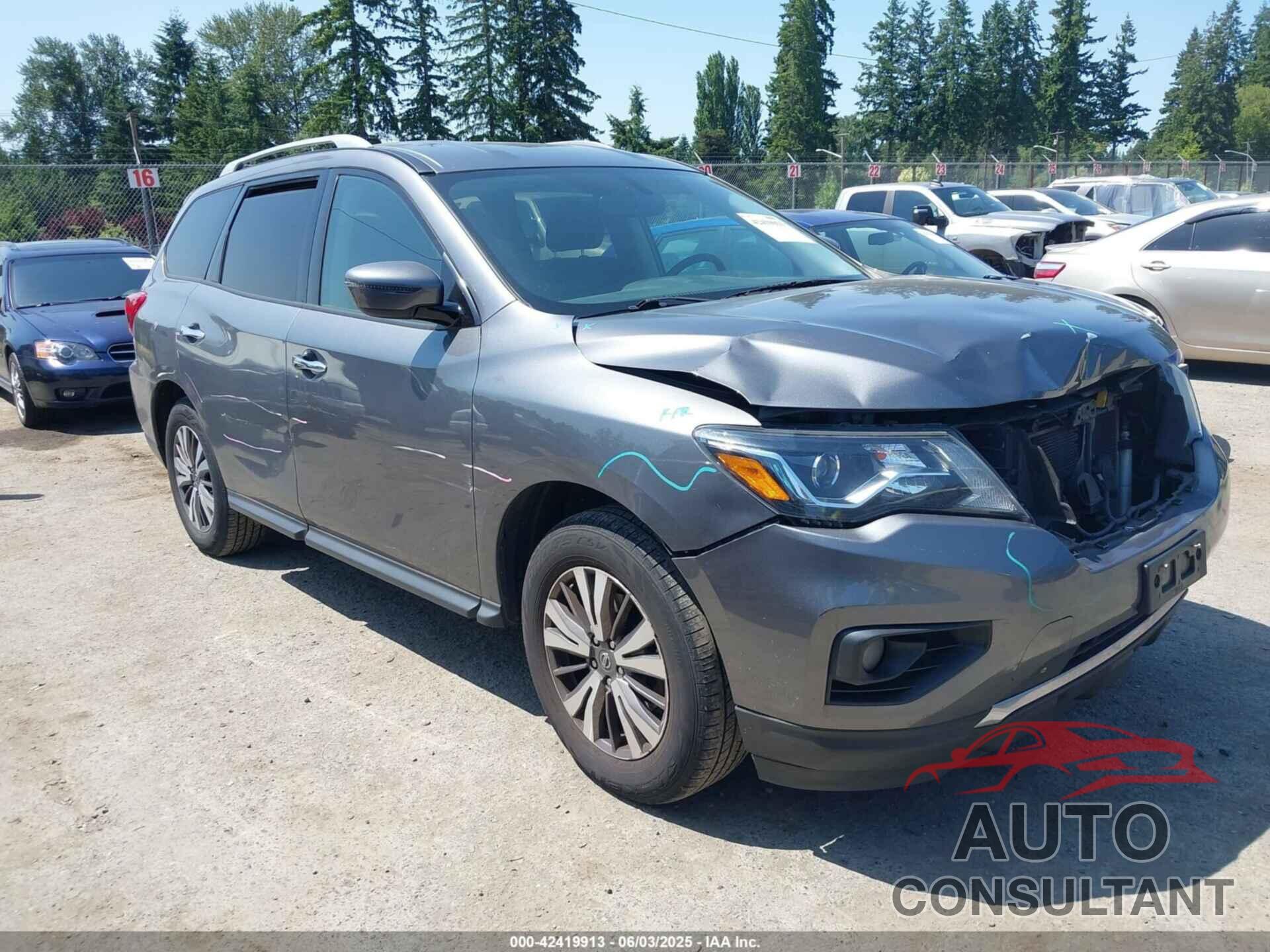 NISSAN PATHFINDER 2018 - 5N1DR2MM3JC669486