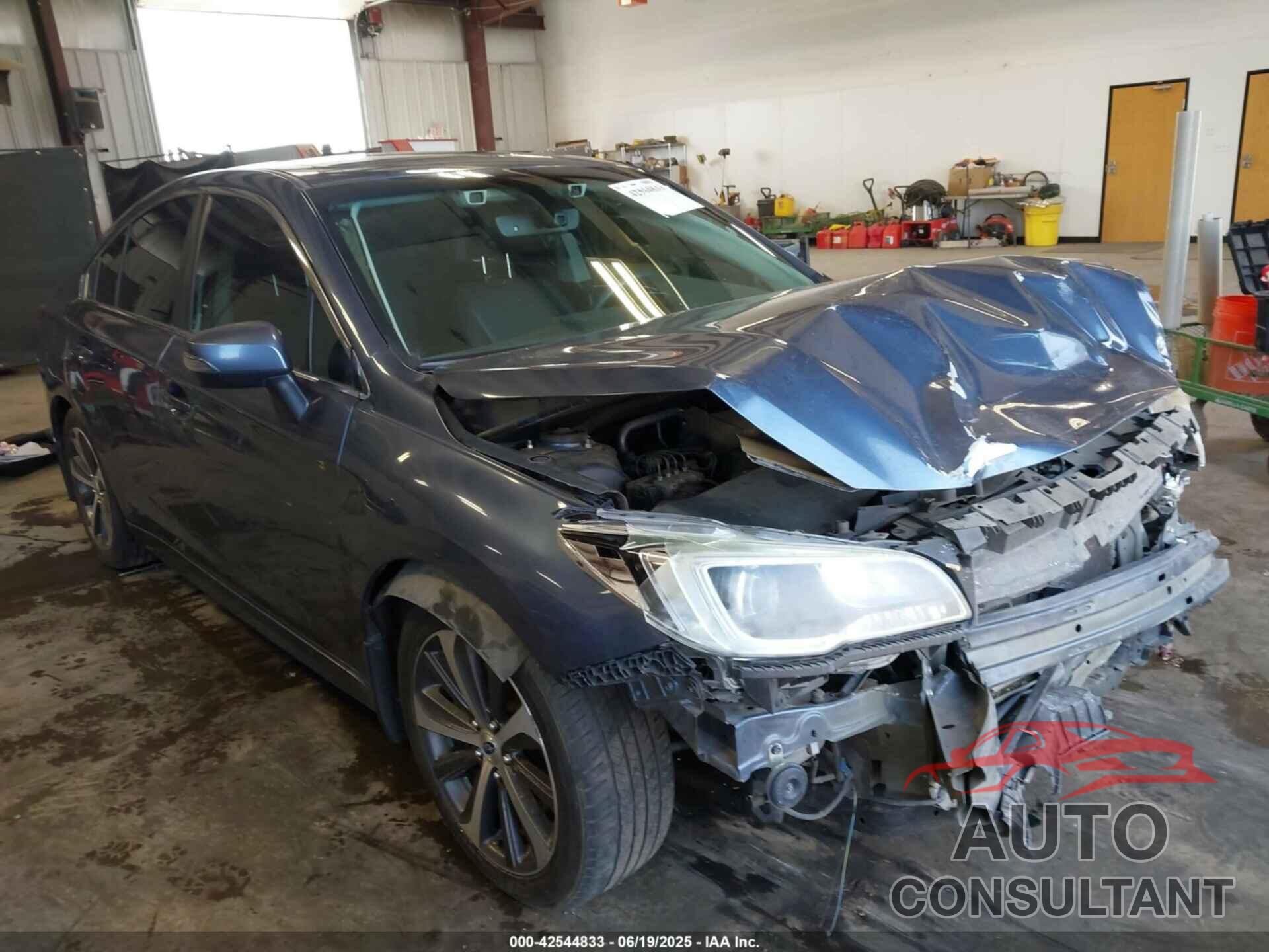 SUBARU LEGACY 2017 - 4S3BNEN67H3019014