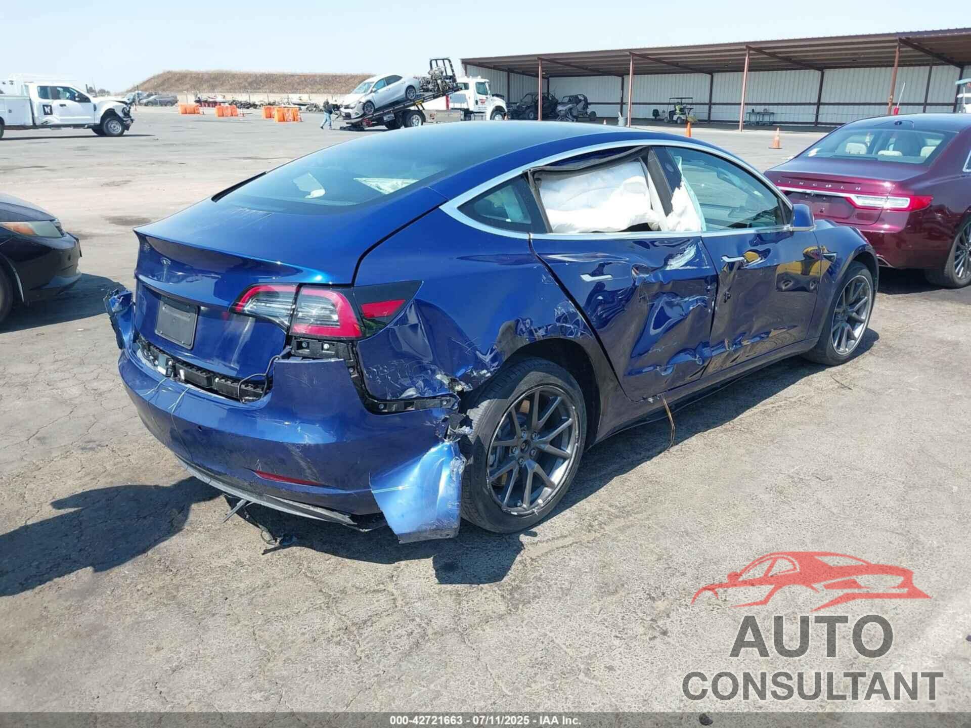 TESLA MODEL 3 2018 - 5YJ3E1EA5JF161095