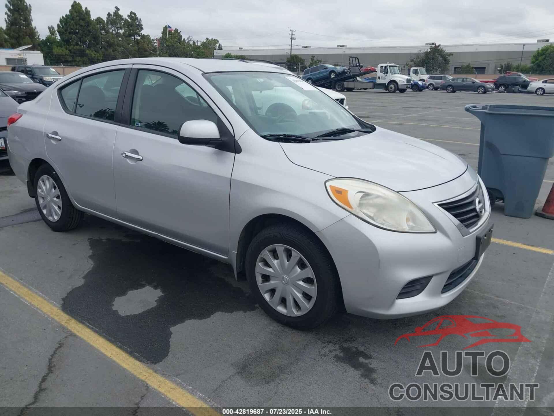 NISSAN VERSA 2012 - 3N1CN7AP8CL871788