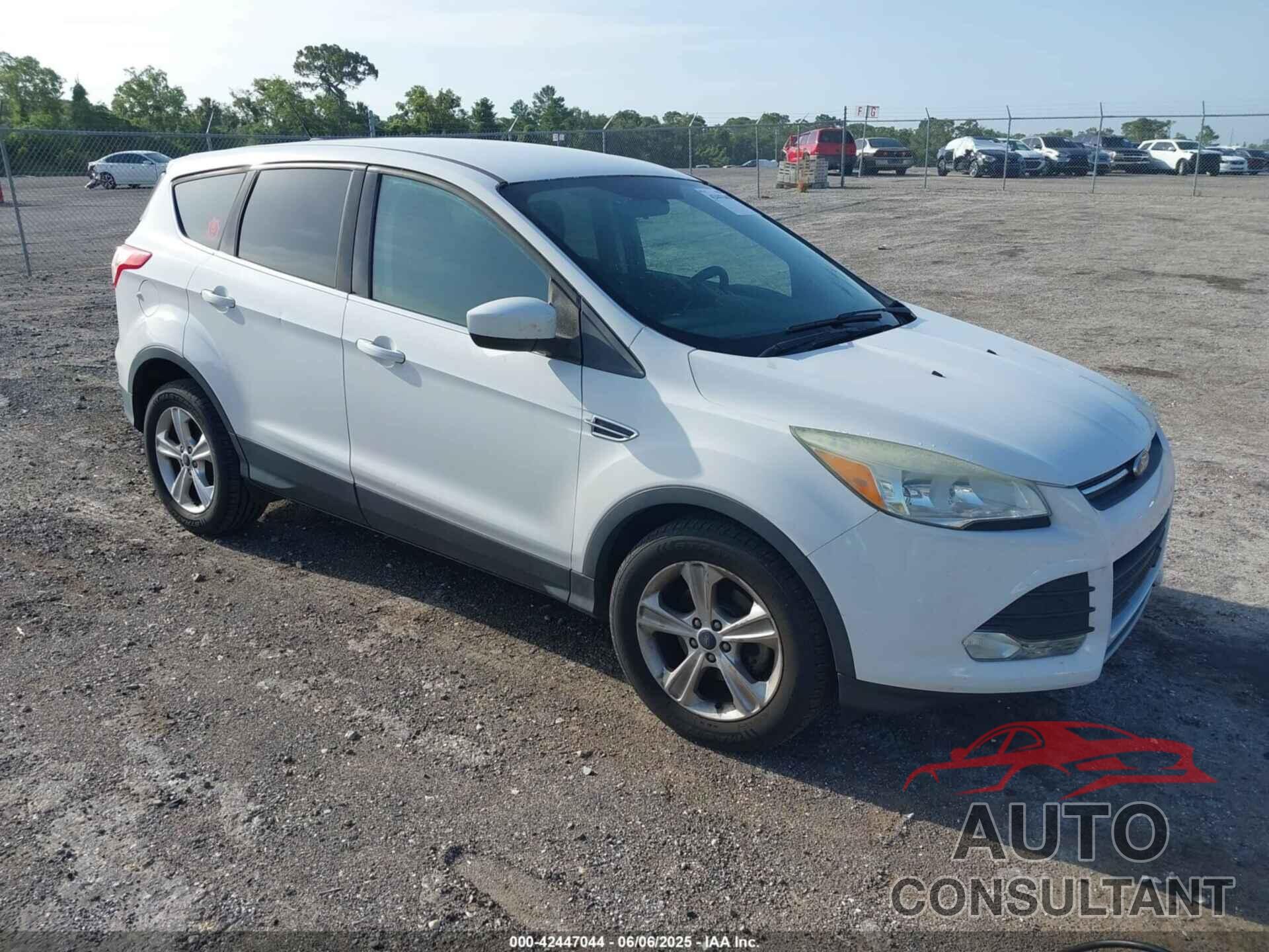 FORD ESCAPE 2016 - 1FMCU0GX7GUA92064