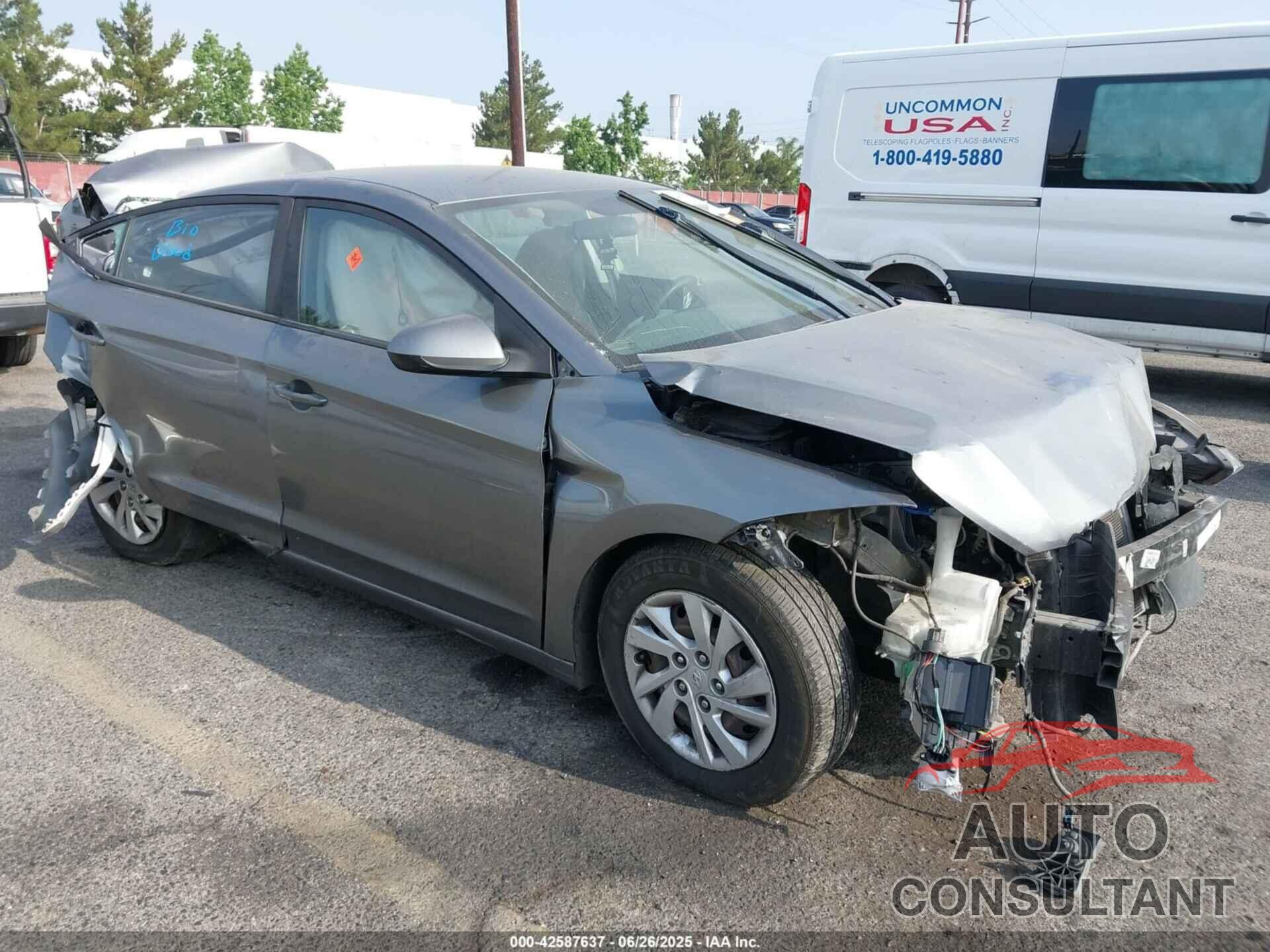 HYUNDAI ELANTRA 2018 - 5NPD74LF9JH313458