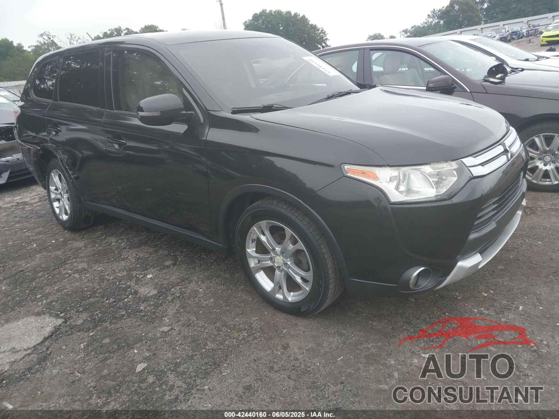 MITSUBISHI OUTLANDER 2015 - JA4AD3A3XFZ000797