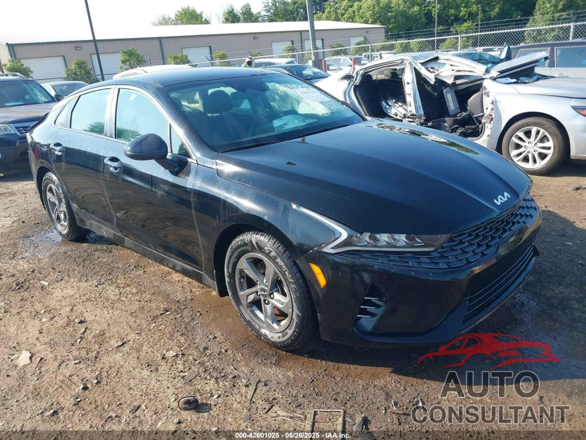 KIA K5 2023 - 5XXG14J29PG208504