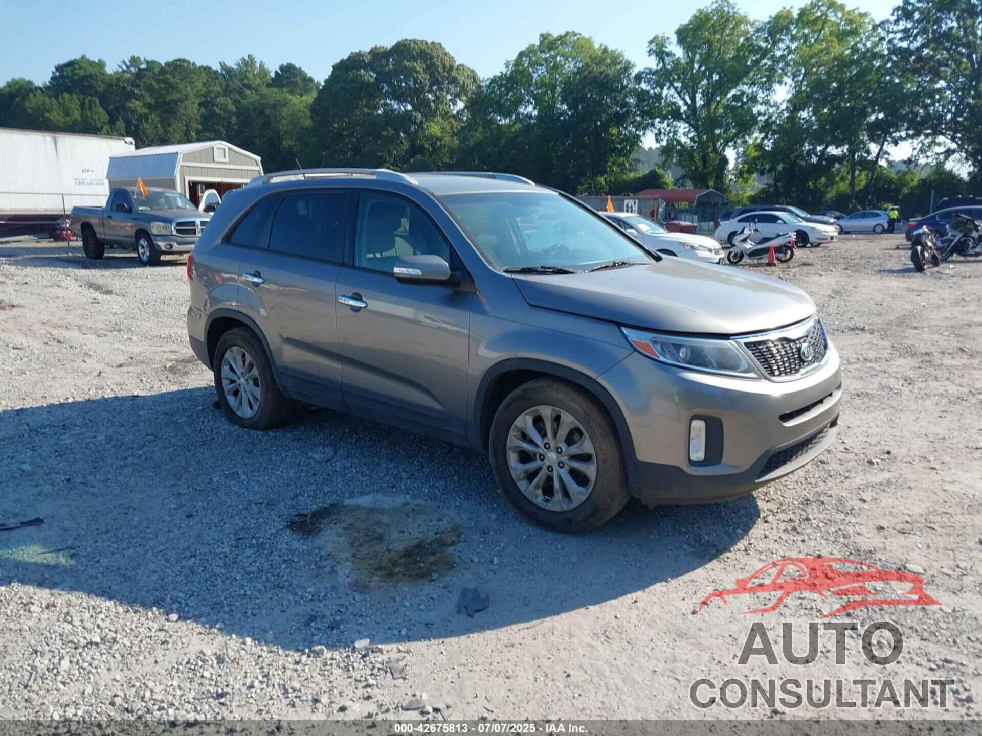 KIA SORENTO 2014 - 5XYKU4A77EG430853