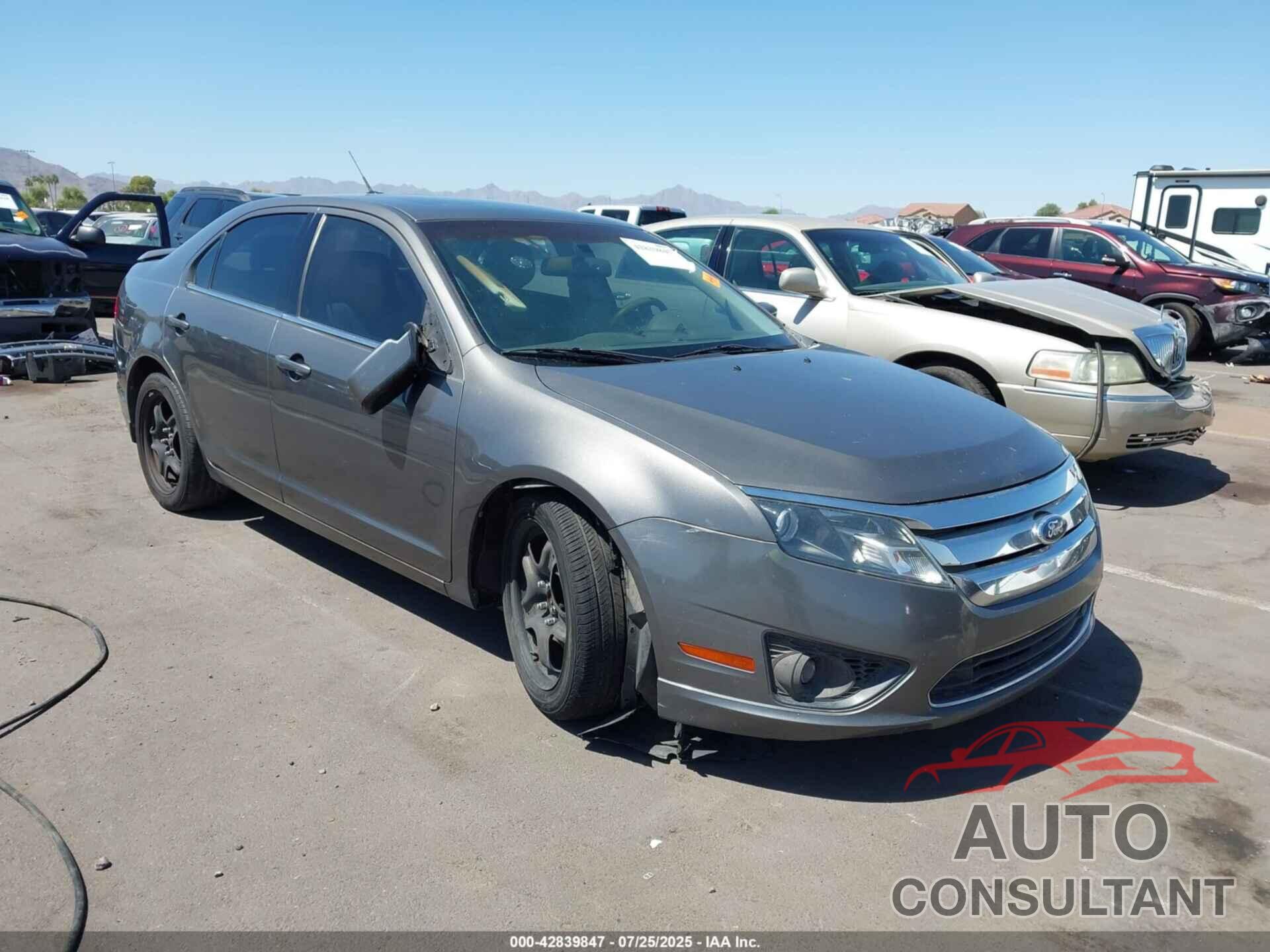 FORD FUSION 2011 - 3FAHP0HA8BR211371