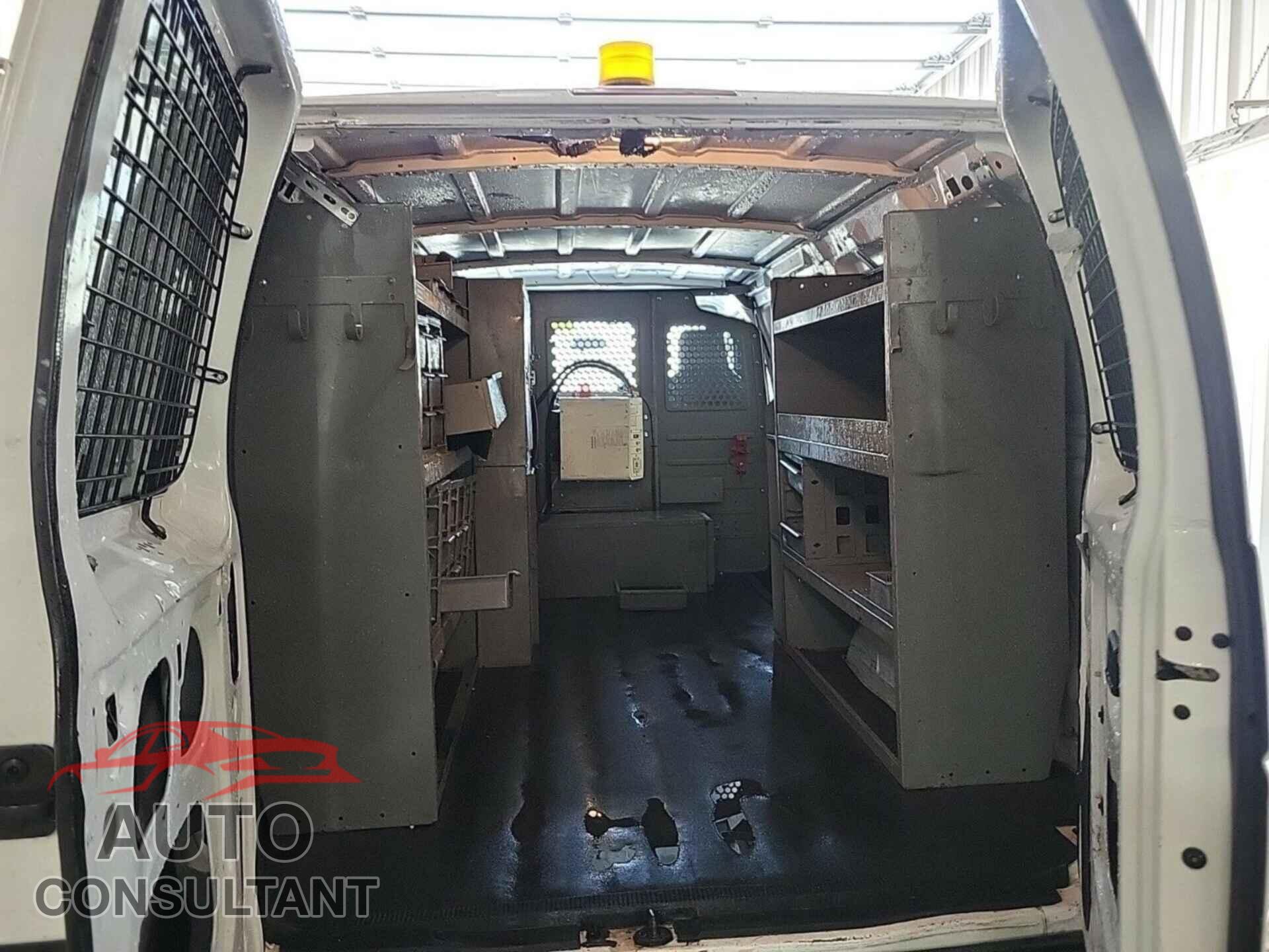 FORD ECONOLINE 2011 - 1FTNE2EL2BDB34977