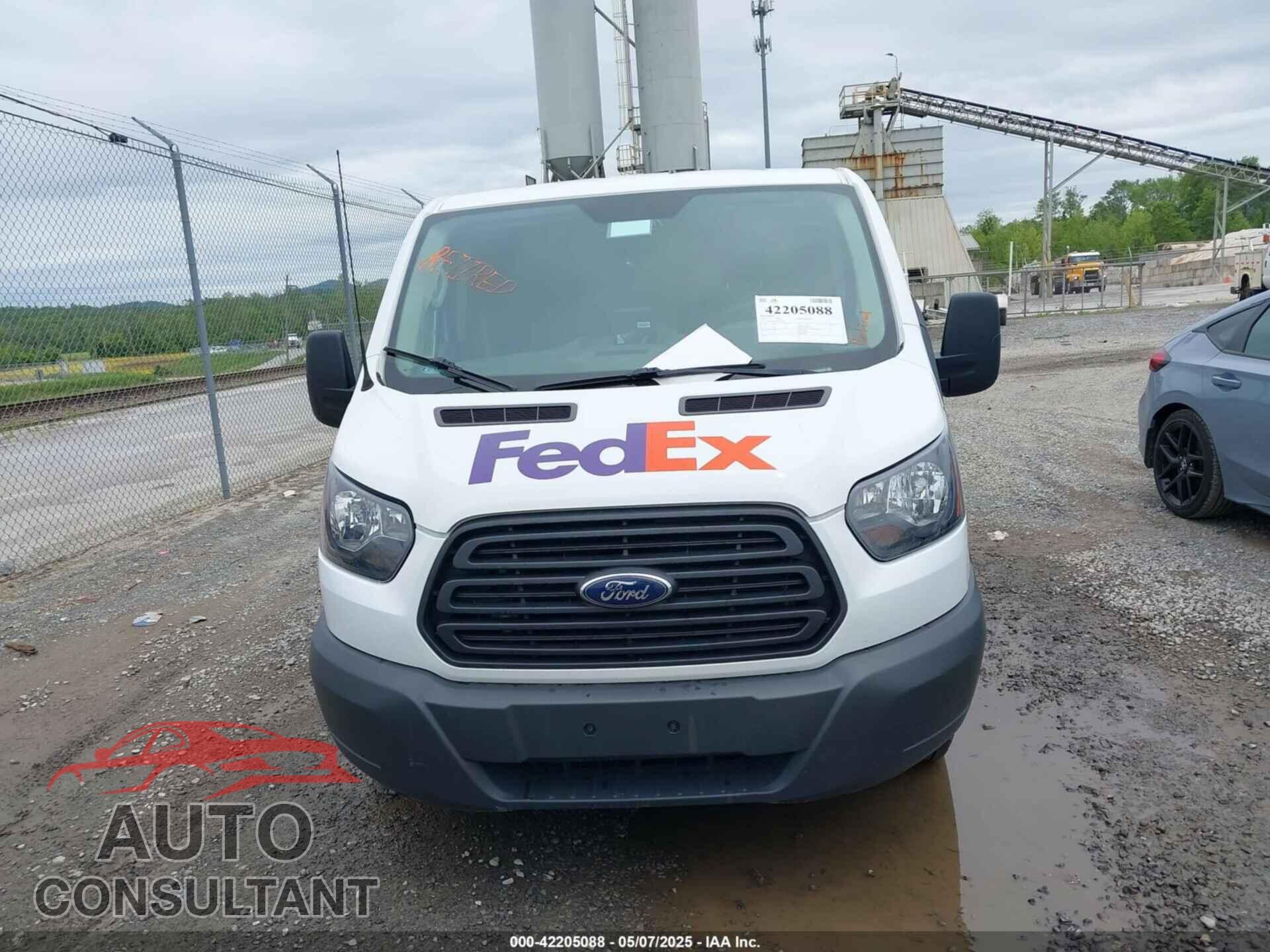 FORD TRANSIT-150 2015 - 1FTNE1YM2FKB19797