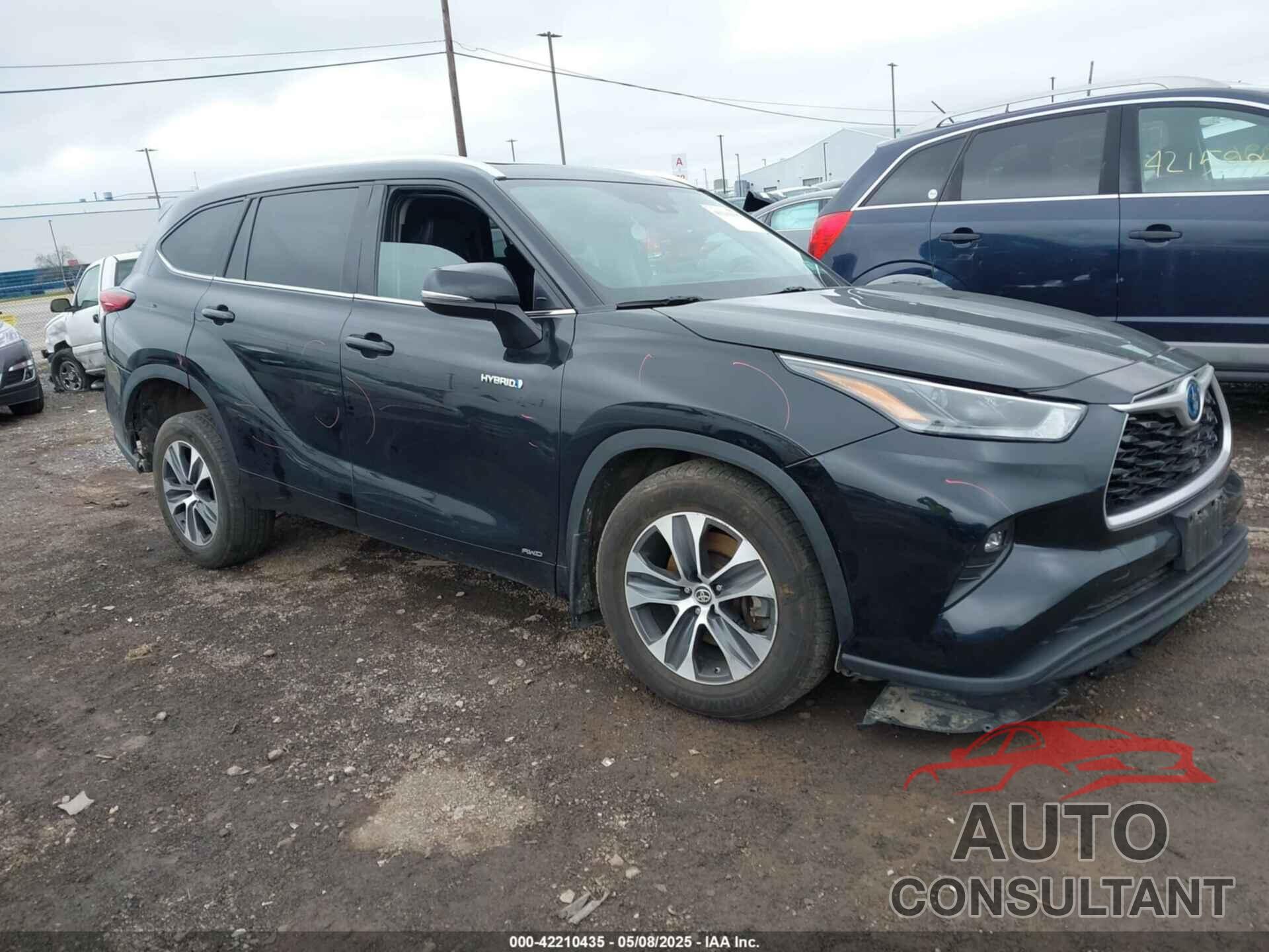 TOYOTA HIGHLANDER 2021 - 5TDHBRCH4MS021228