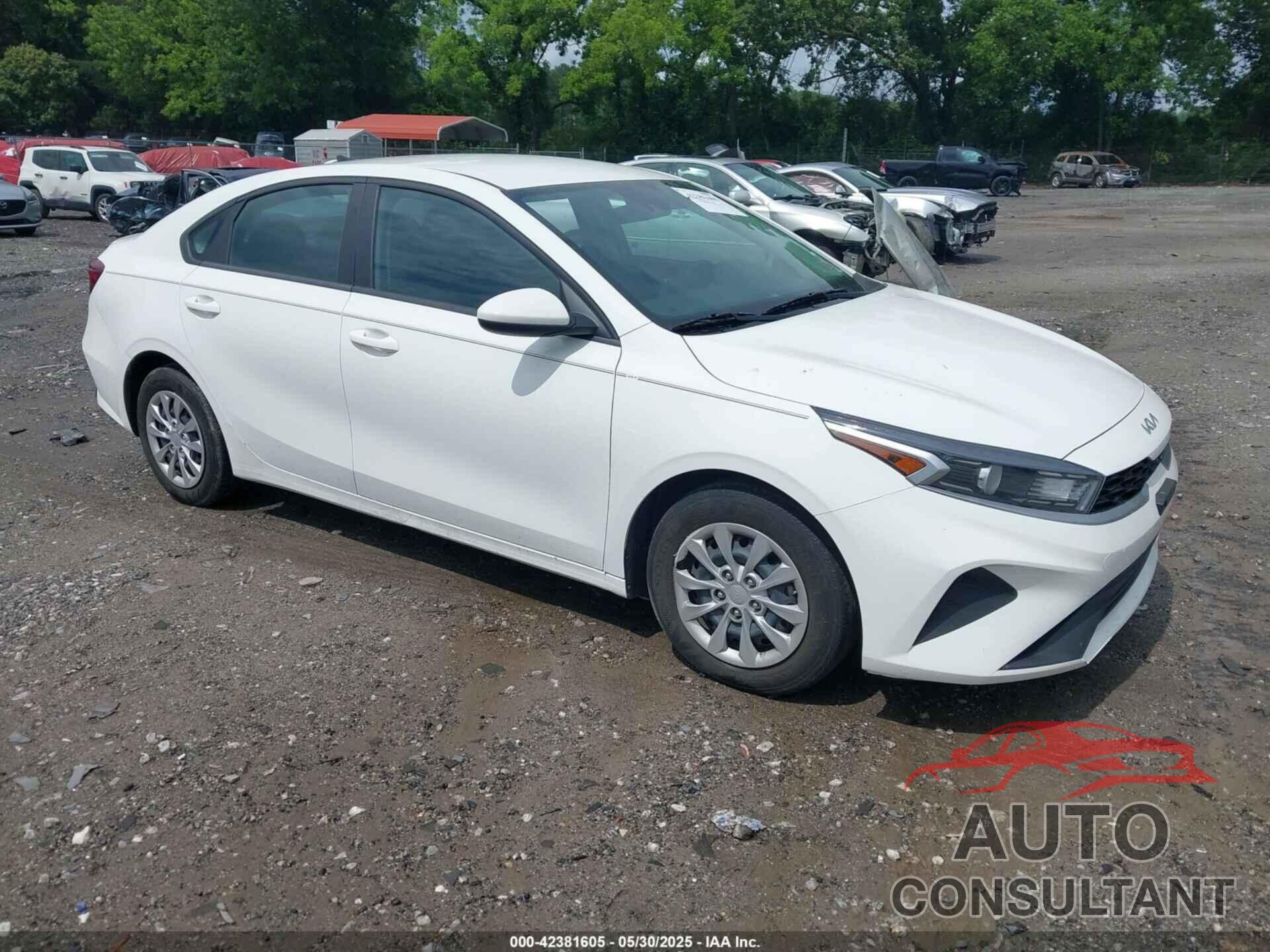 KIA FORTE 2023 - 3KPF24AD5PE677916