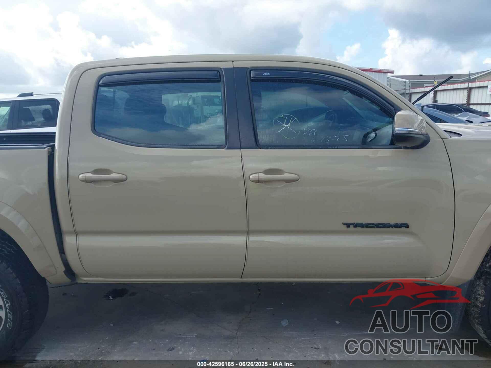 TOYOTA TACOMA 2019 - 3TMCZ5AN8KM208864