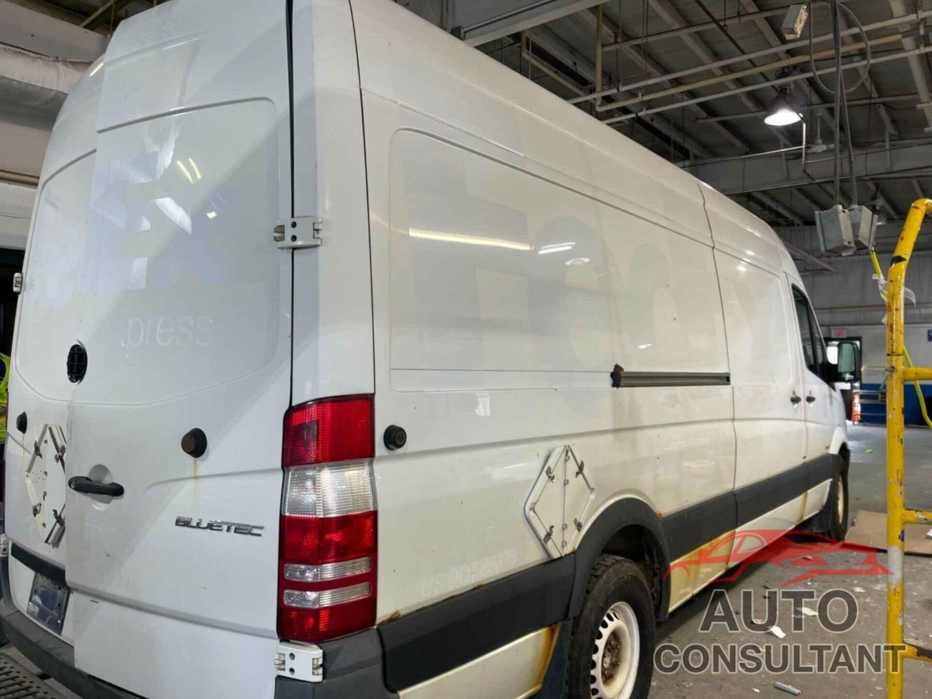 MERCEDES-BENZ SPRINTER 2500 2014 - WD3PE8DE4E5897896