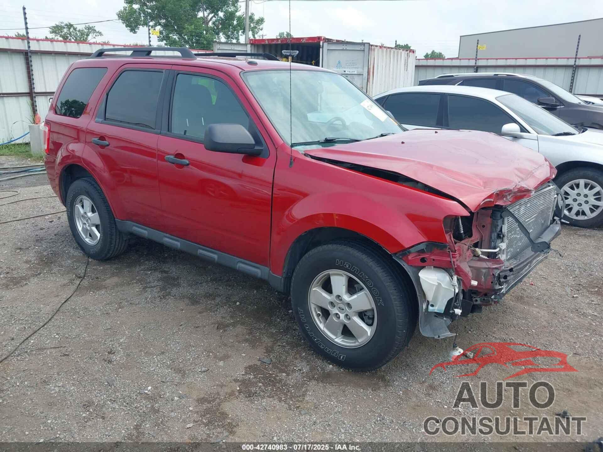 FORD ESCAPE 2011 - 1FMCU0DG2BKC29548