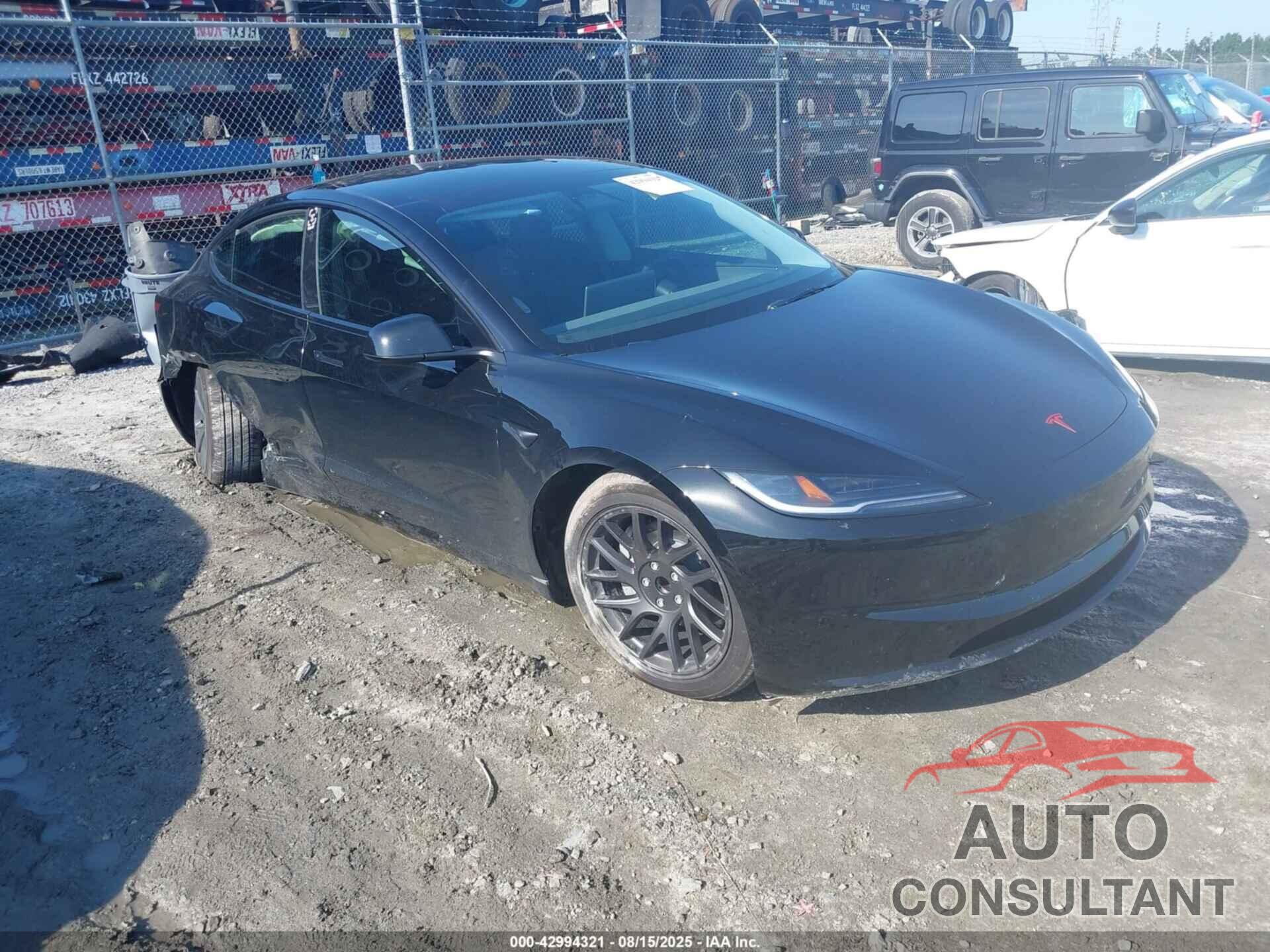 TESLA MODEL 3 2025 - 5YJ3E1EA7SF979056