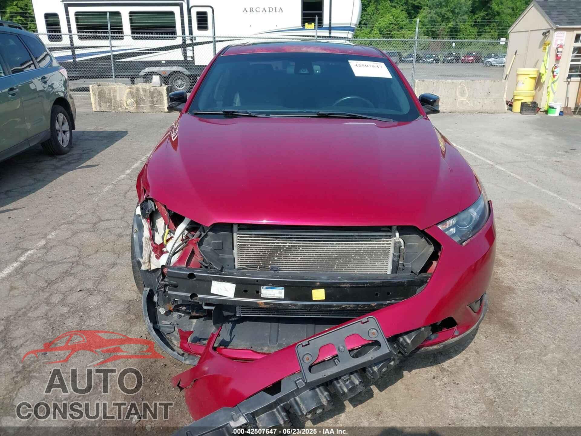 FORD TAURUS 2014 - 1FAHP2KT2EG126494