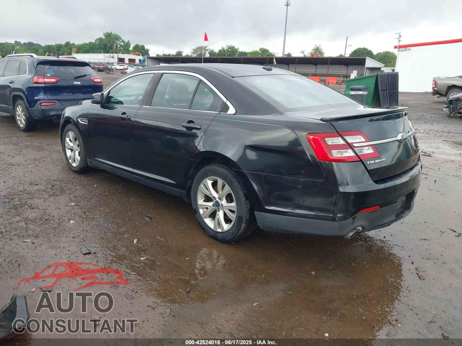 FORD TAURUS 2014 - 1FAHP2E81EG108317