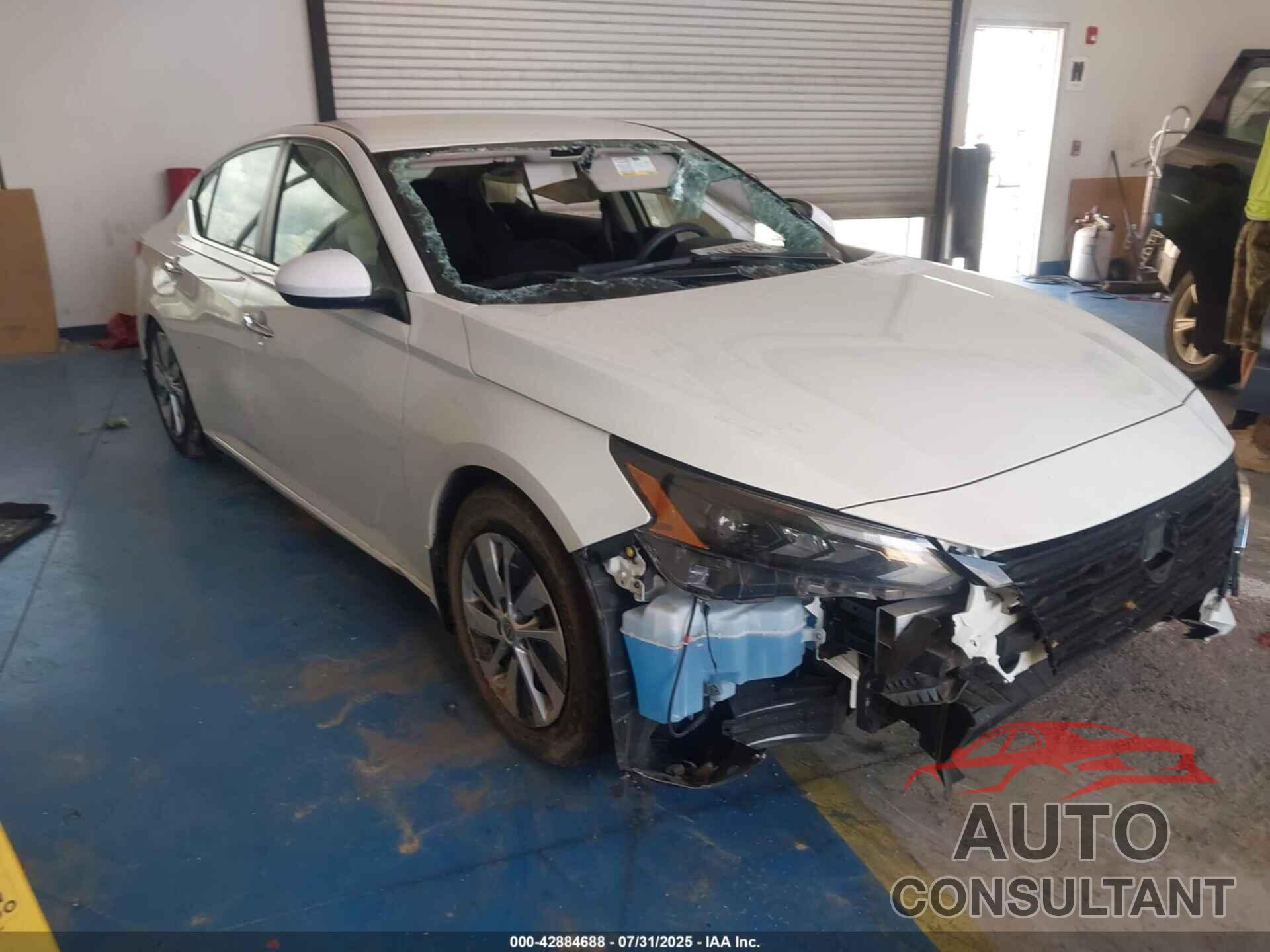 NISSAN ALTIMA 2023 - 1N4BL4BV4PN353943