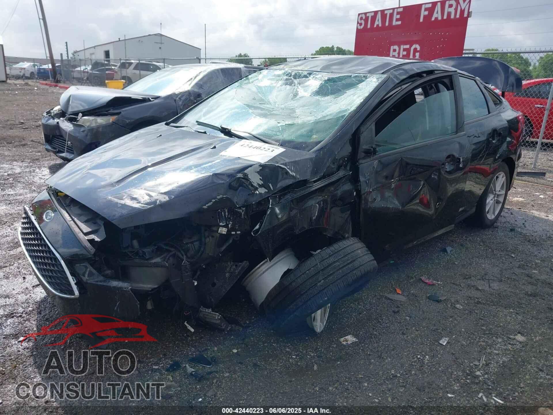 FORD FOCUS 2017 - 1FADP3F2XHL305514