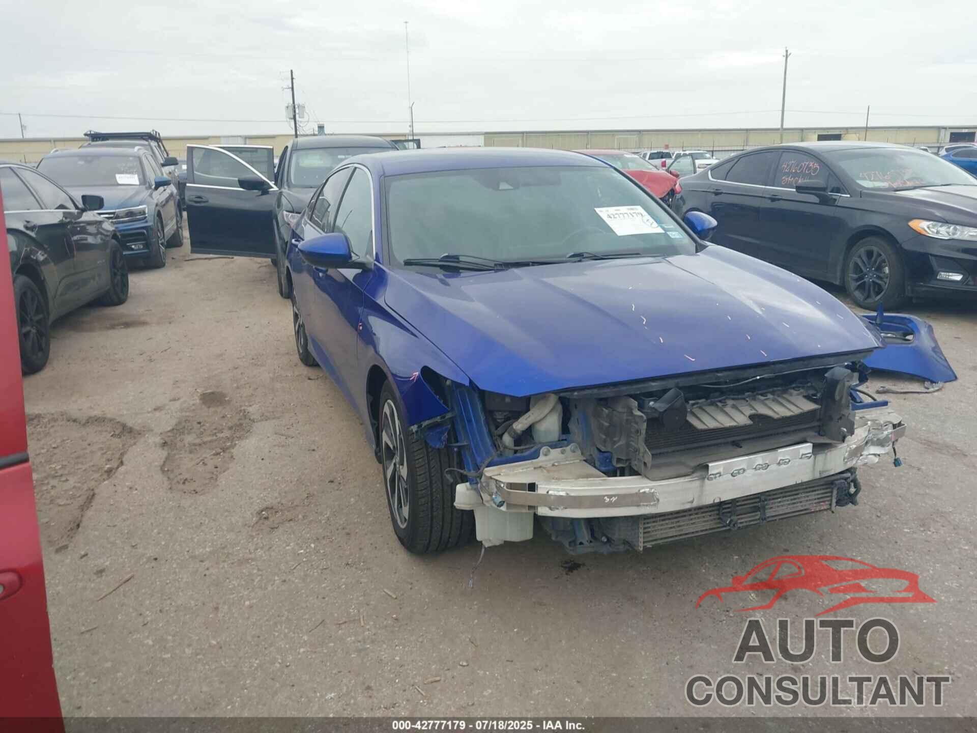 HONDA ACCORD 2018 - 1HGCV1F35JA220897