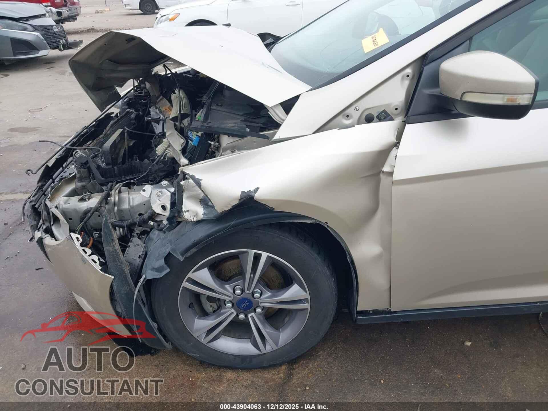 FORD FOCUS 2017 - 1FADP3FE8HL290456