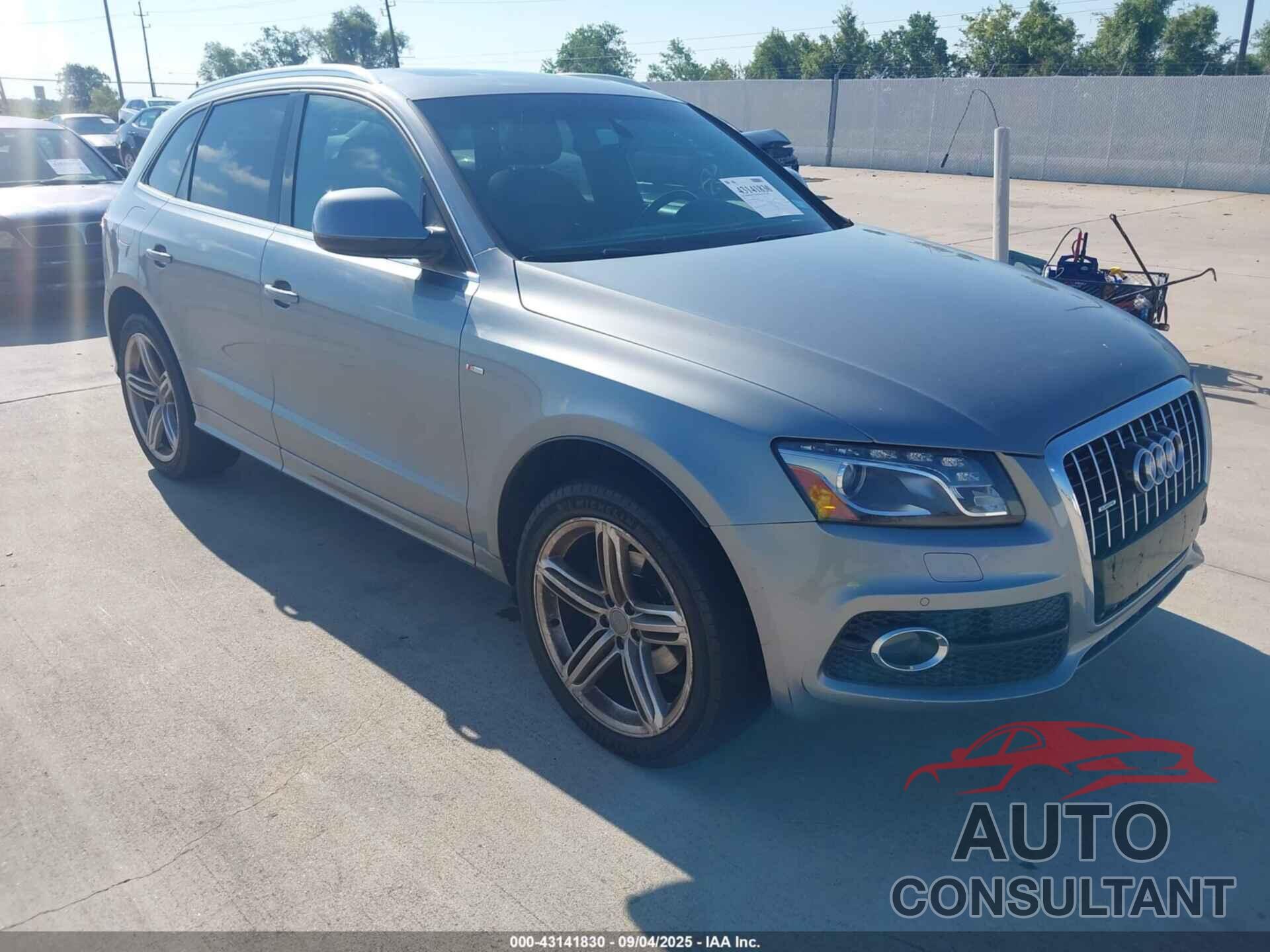 AUDI Q5 2011 - WA1WKAFP3BA033211