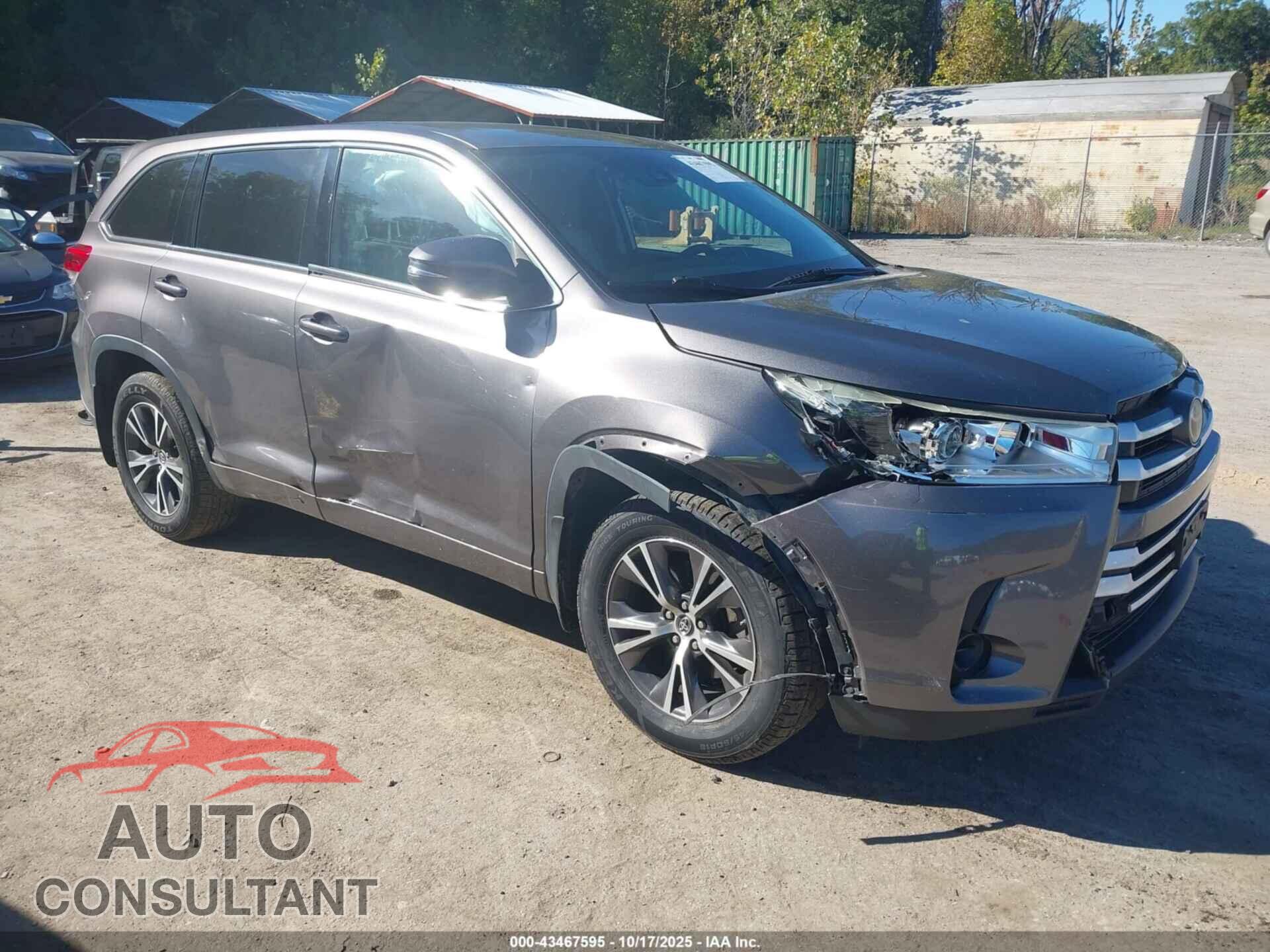 TOYOTA HIGHLANDER 2018 - 5TDBZRFH3JS498564