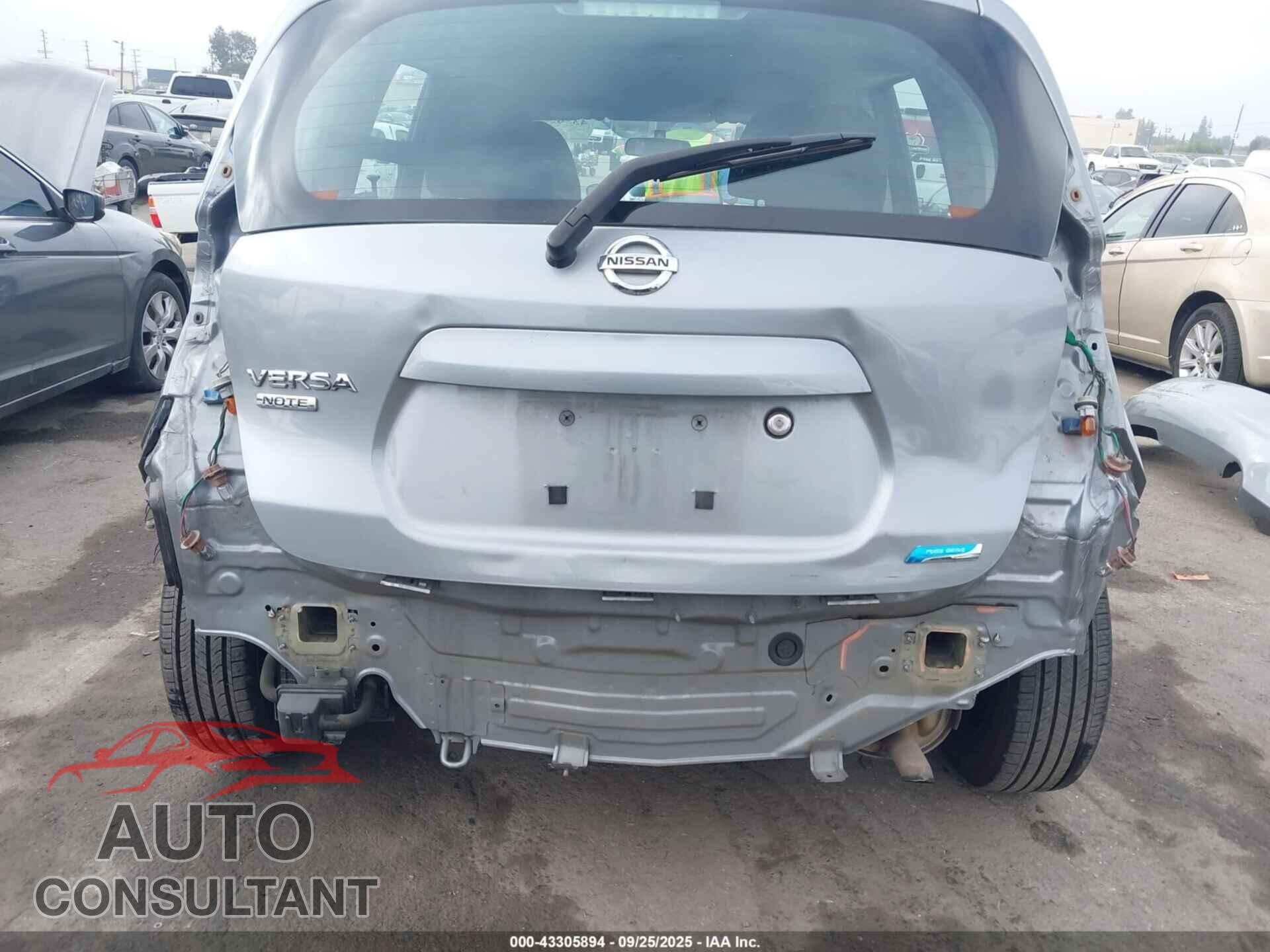NISSAN VERSA NOTE 2014 - 3N1CE2CP9EL427712