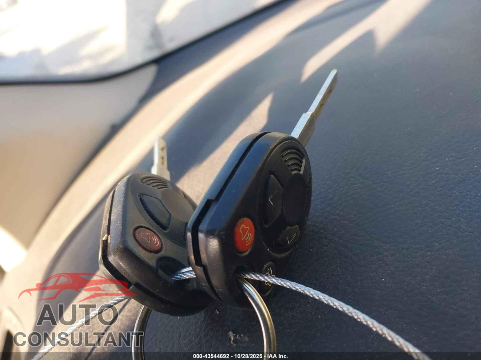 FORD FOCUS 2013 - 1FADP3F20DL283386
