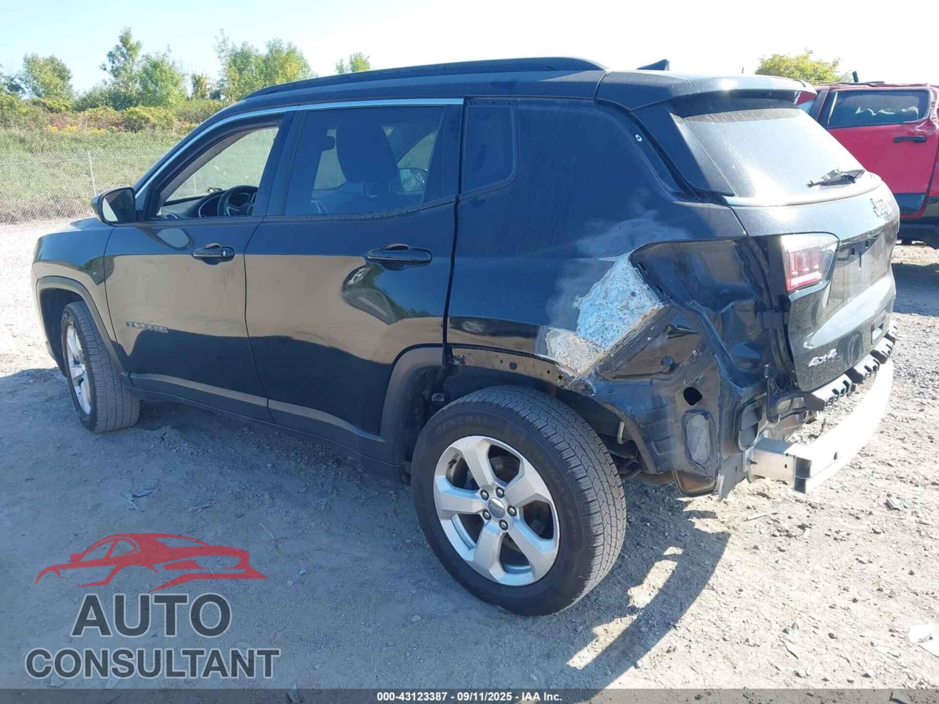 JEEP NEW COMPASS 2017 - 3C4NJDBB1HT660443