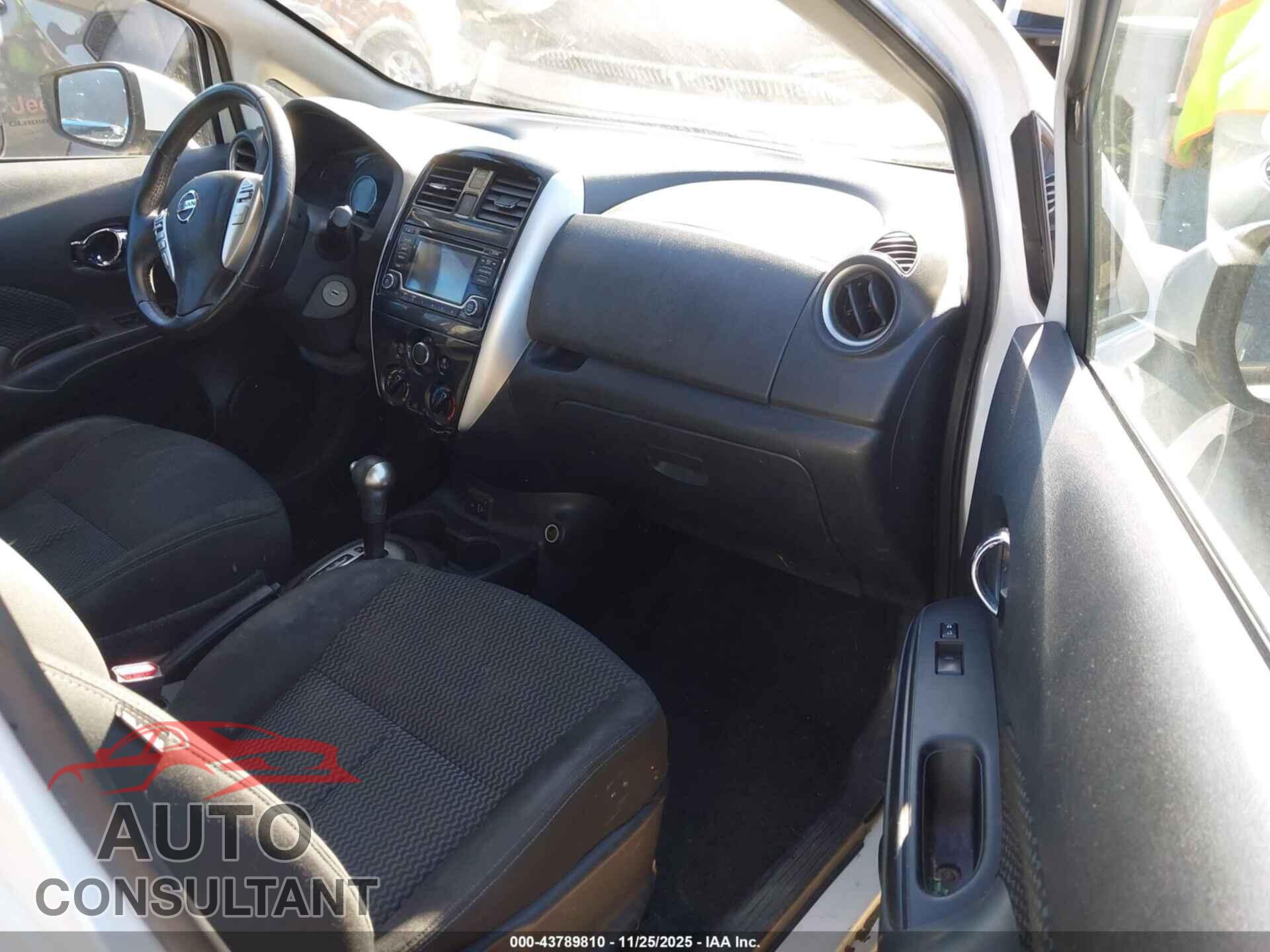 NISSAN VERSA NOTE 2017 - 3N1CE2CP2HL375294